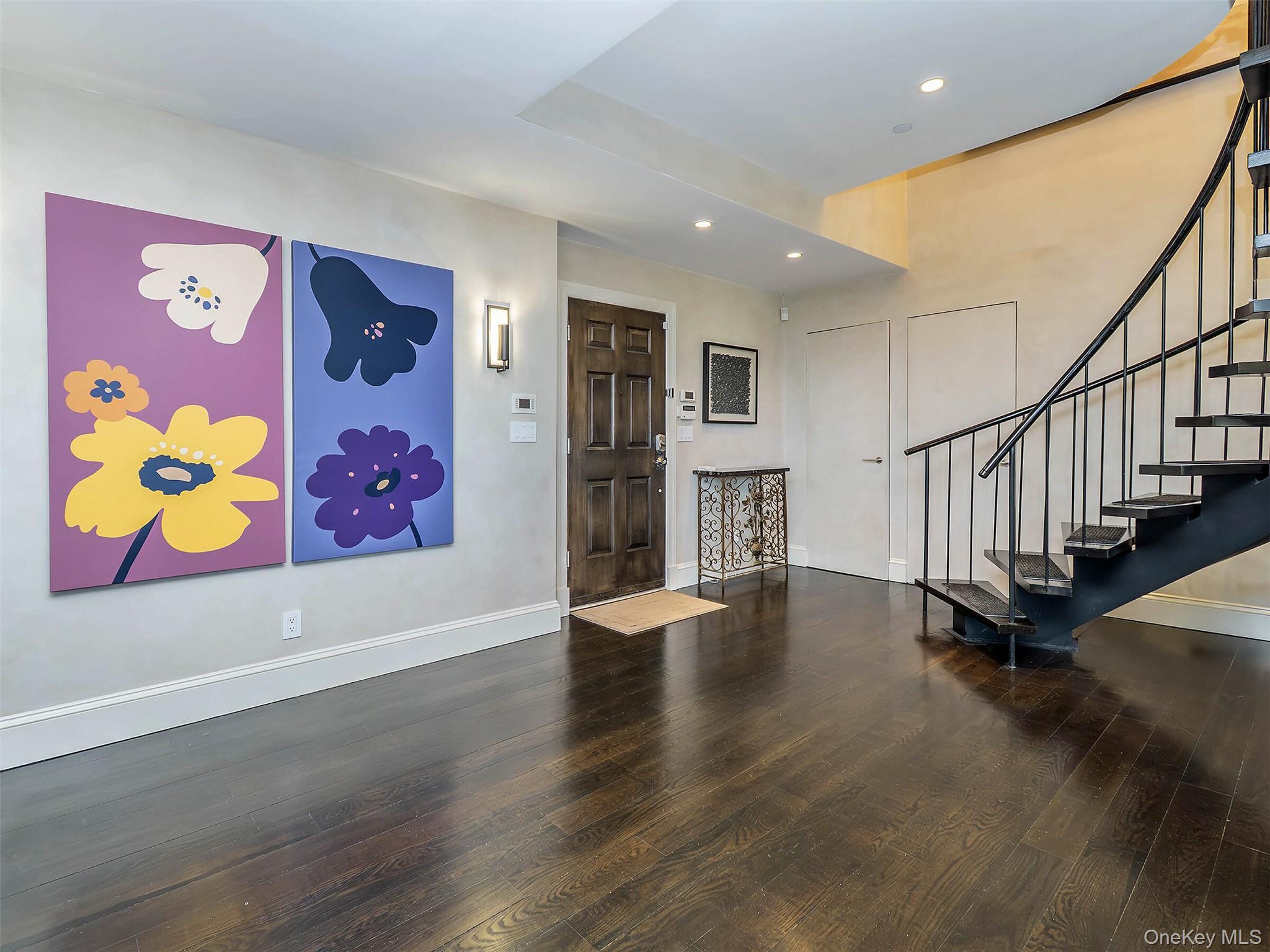 Condo Estate  Nassau County, NY 11577, MLS-981793-3