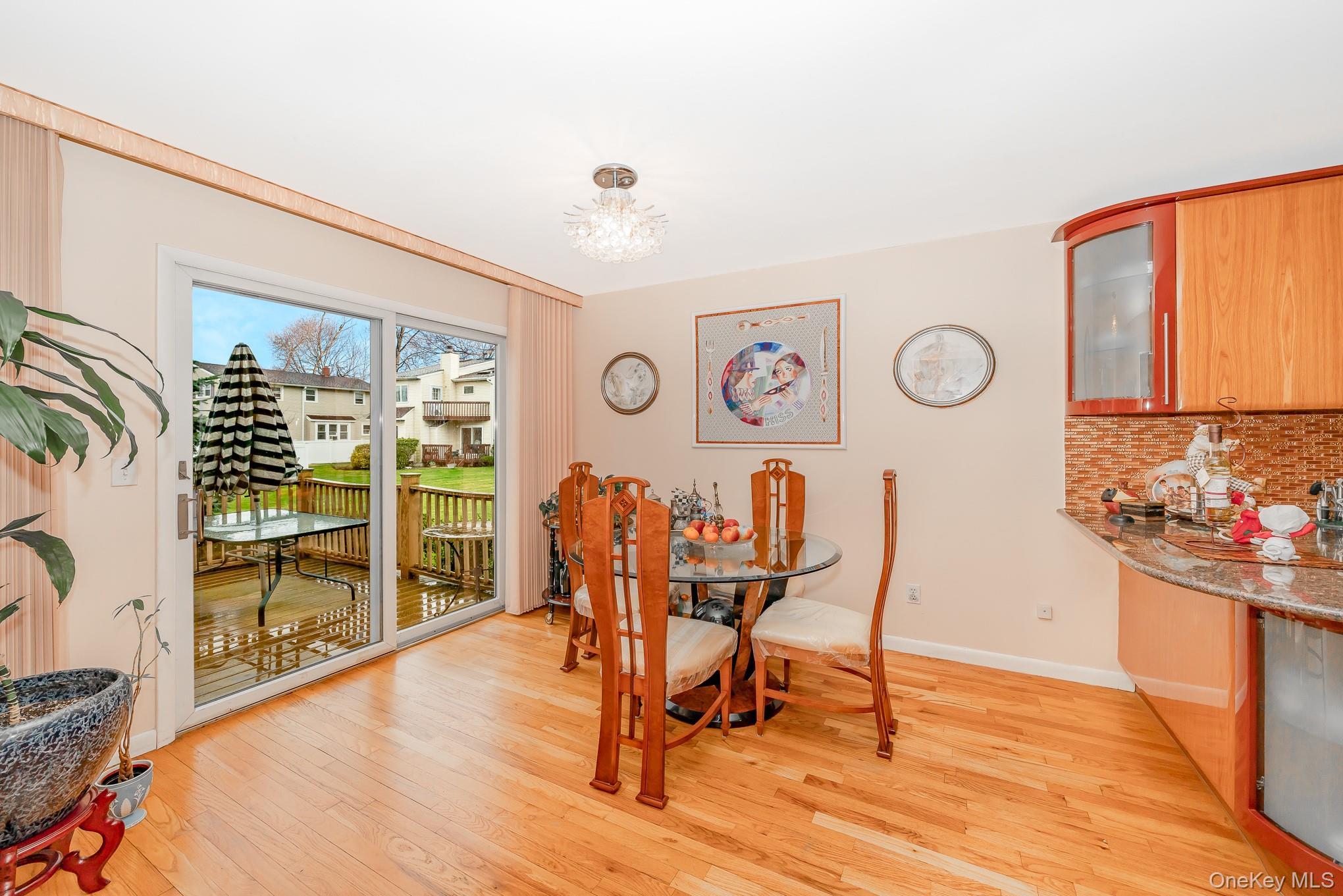 Condo Atlantic Nassau County, NY 11572, MLS-981808-17