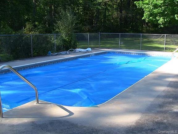 Single Family Peenpack  Orange County, NY 12780, MLS-981816-4