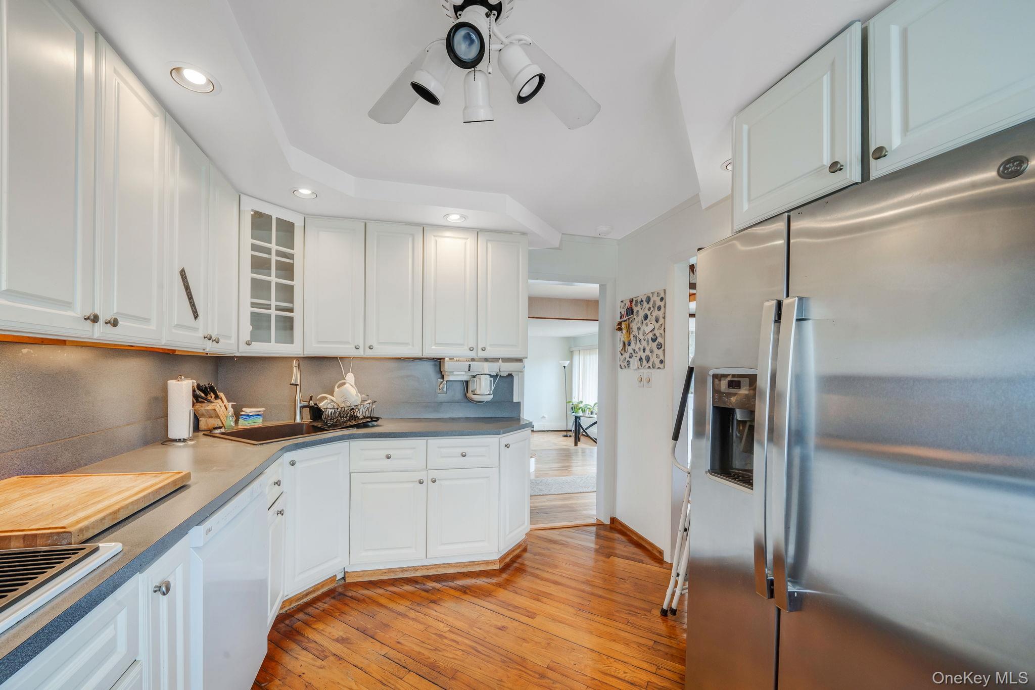 Single Family Wexford  Suffolk County, NY 11769, MLS-981854-13