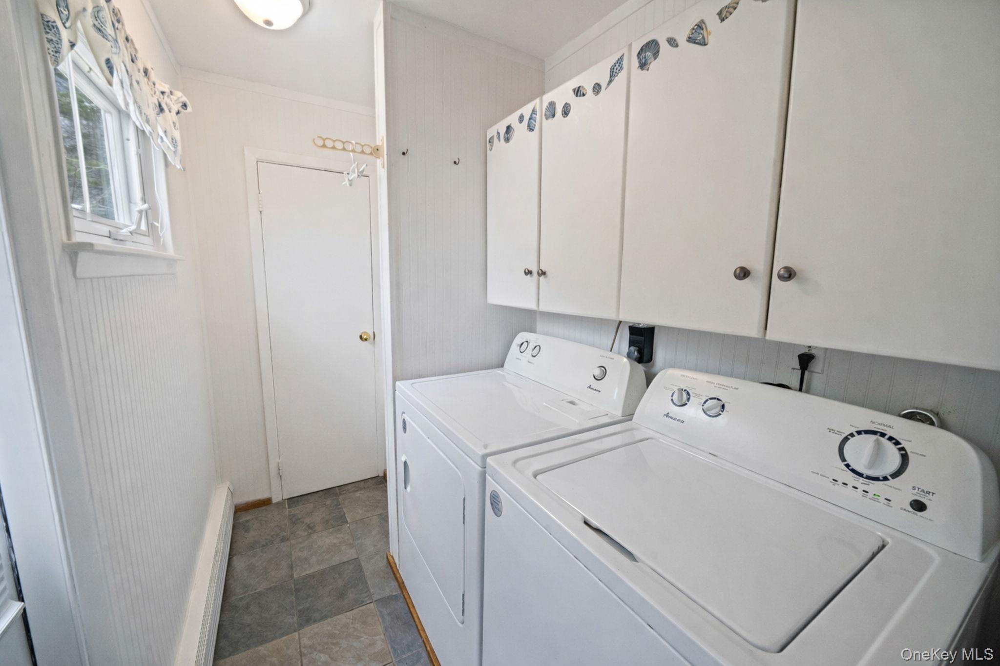 Single Family Wexford  Suffolk County, NY 11769, MLS-981854-14