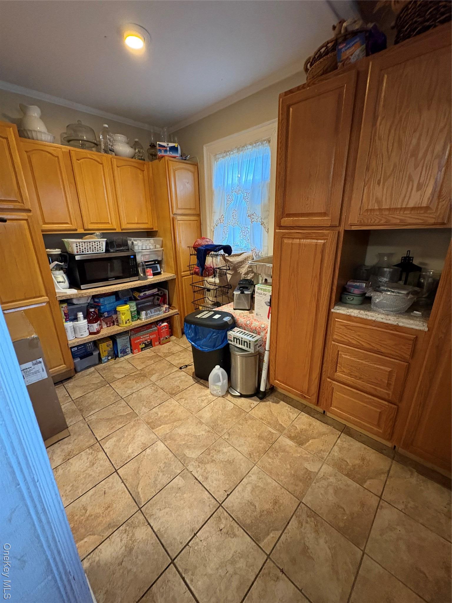Single Family 189th Street Queens, NY 11412, MLS-981872-10