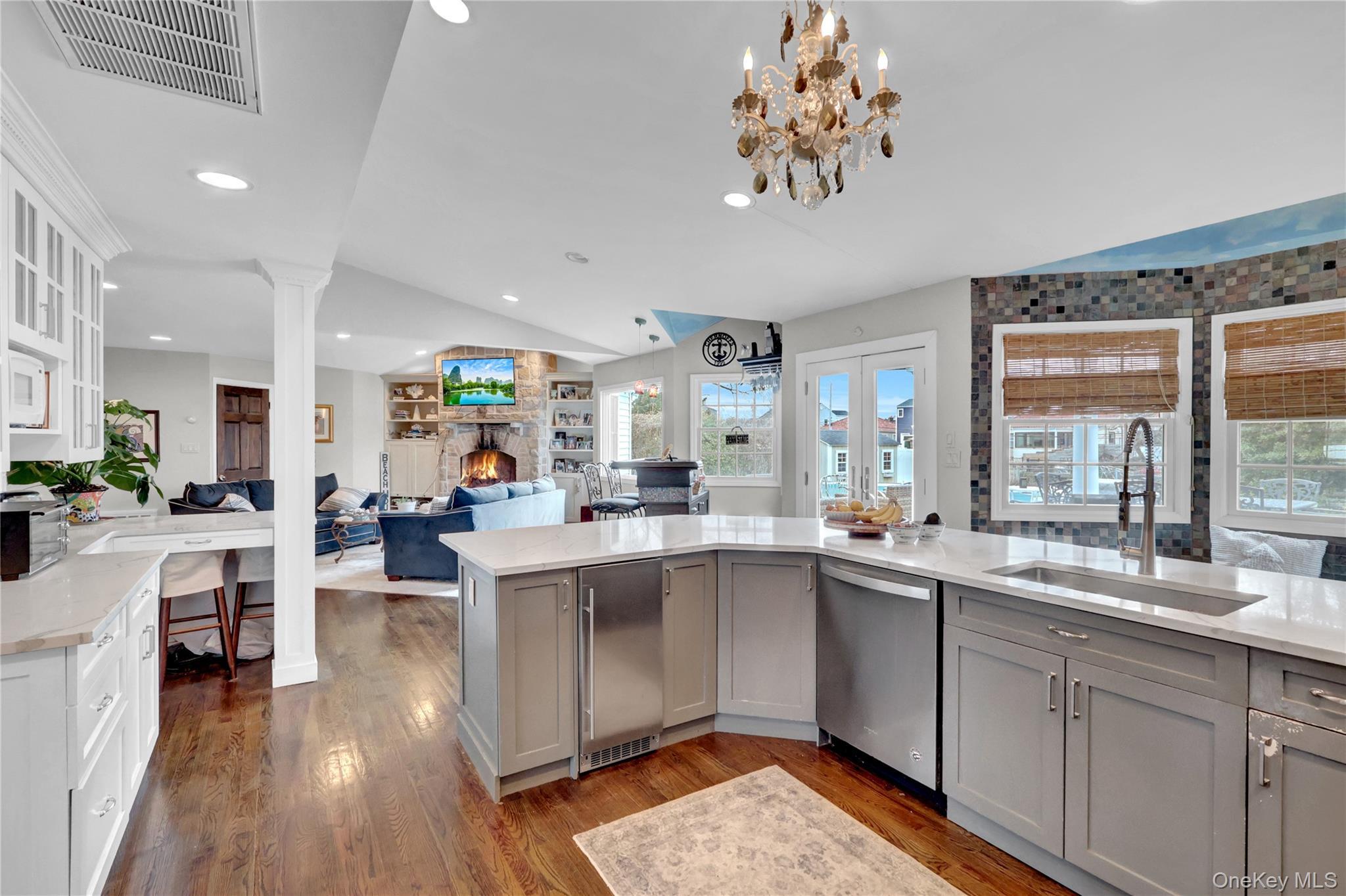 Single Family Blackheath Road Nassau County, NY 11561, MLS-981905-15
