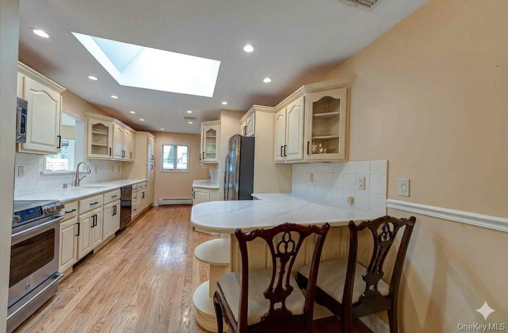 Single Family Jenny  Suffolk County, NY 11742, MLS-981909-10