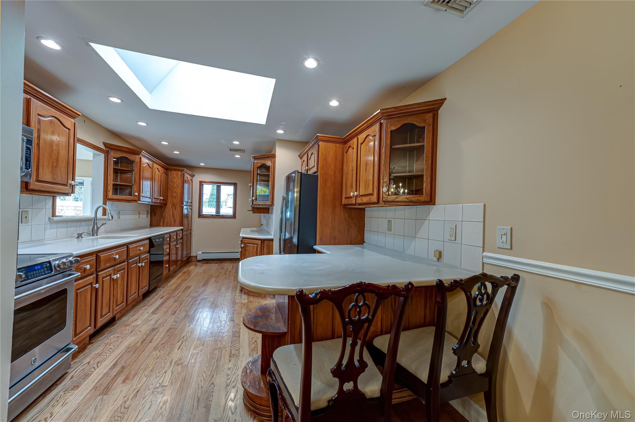 Single Family Jenny  Suffolk County, NY 11742, MLS-981909-12