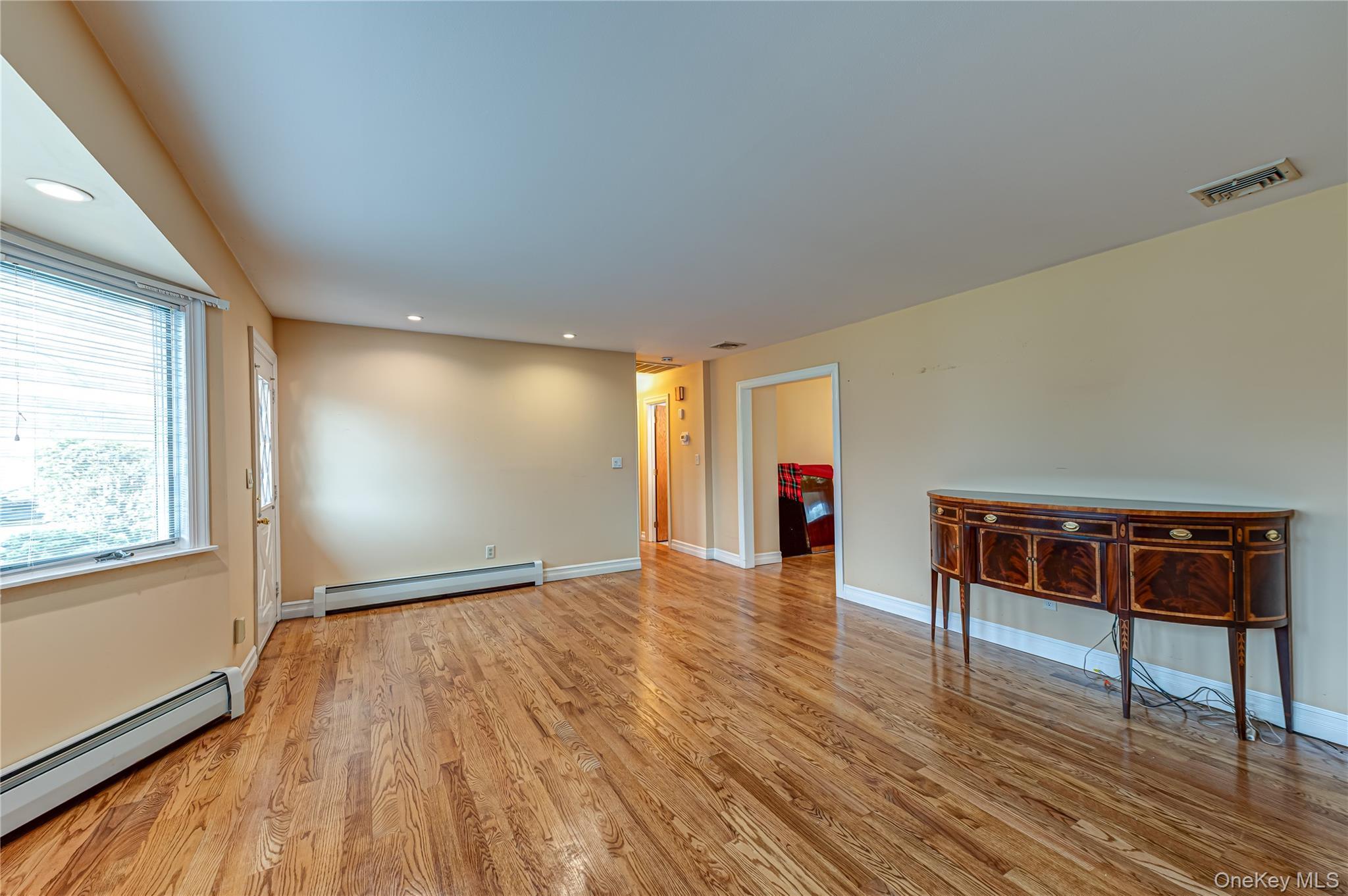 Single Family Jenny  Suffolk County, NY 11742, MLS-981909-6