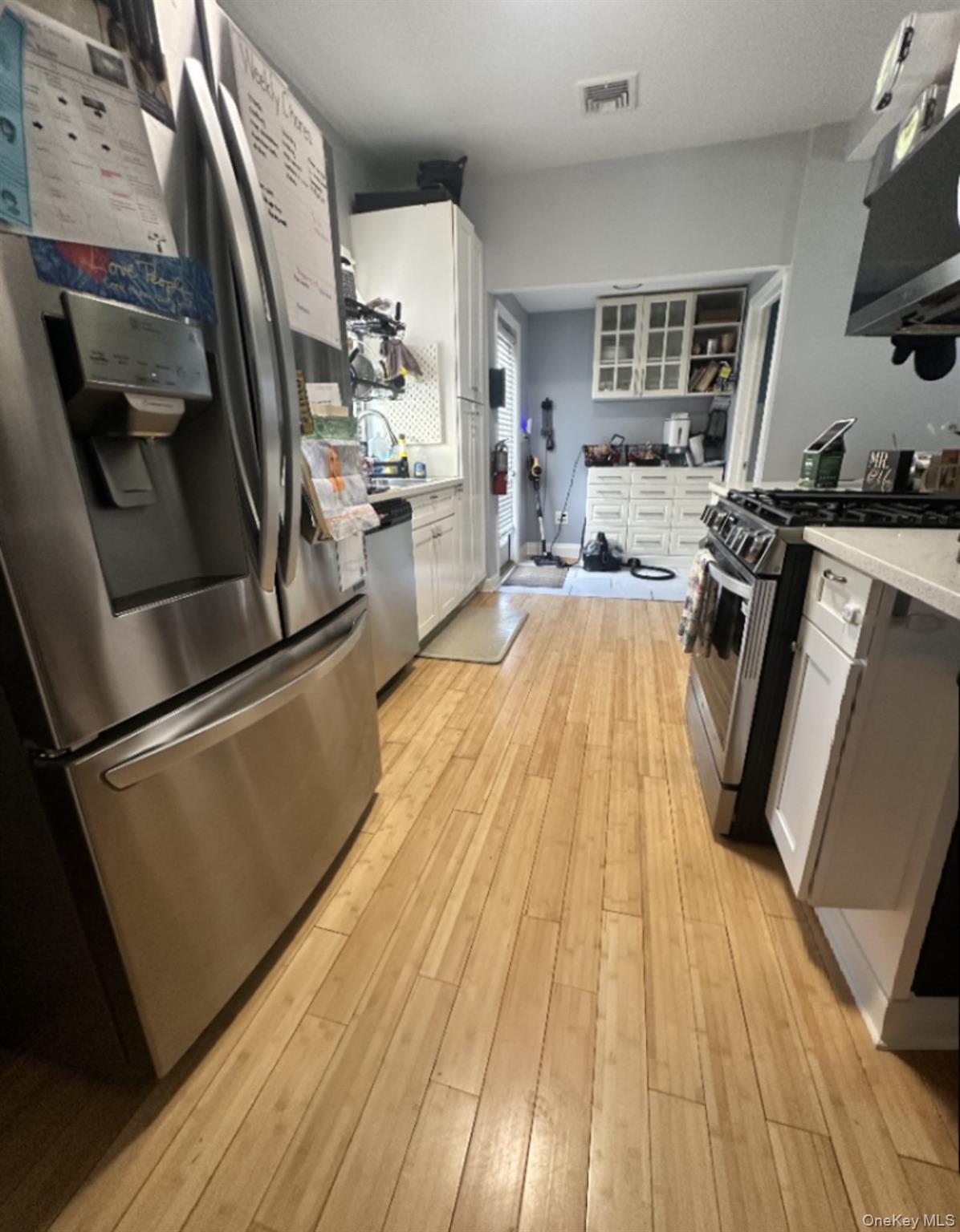 Single Family Ramsey  Westchester County, NY 10701, MLS-981913-6