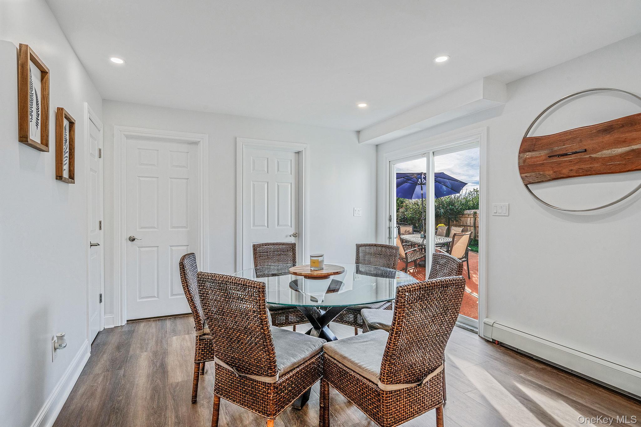 Single Family Woodside  Suffolk County, NY 11713, MLS-981920-10