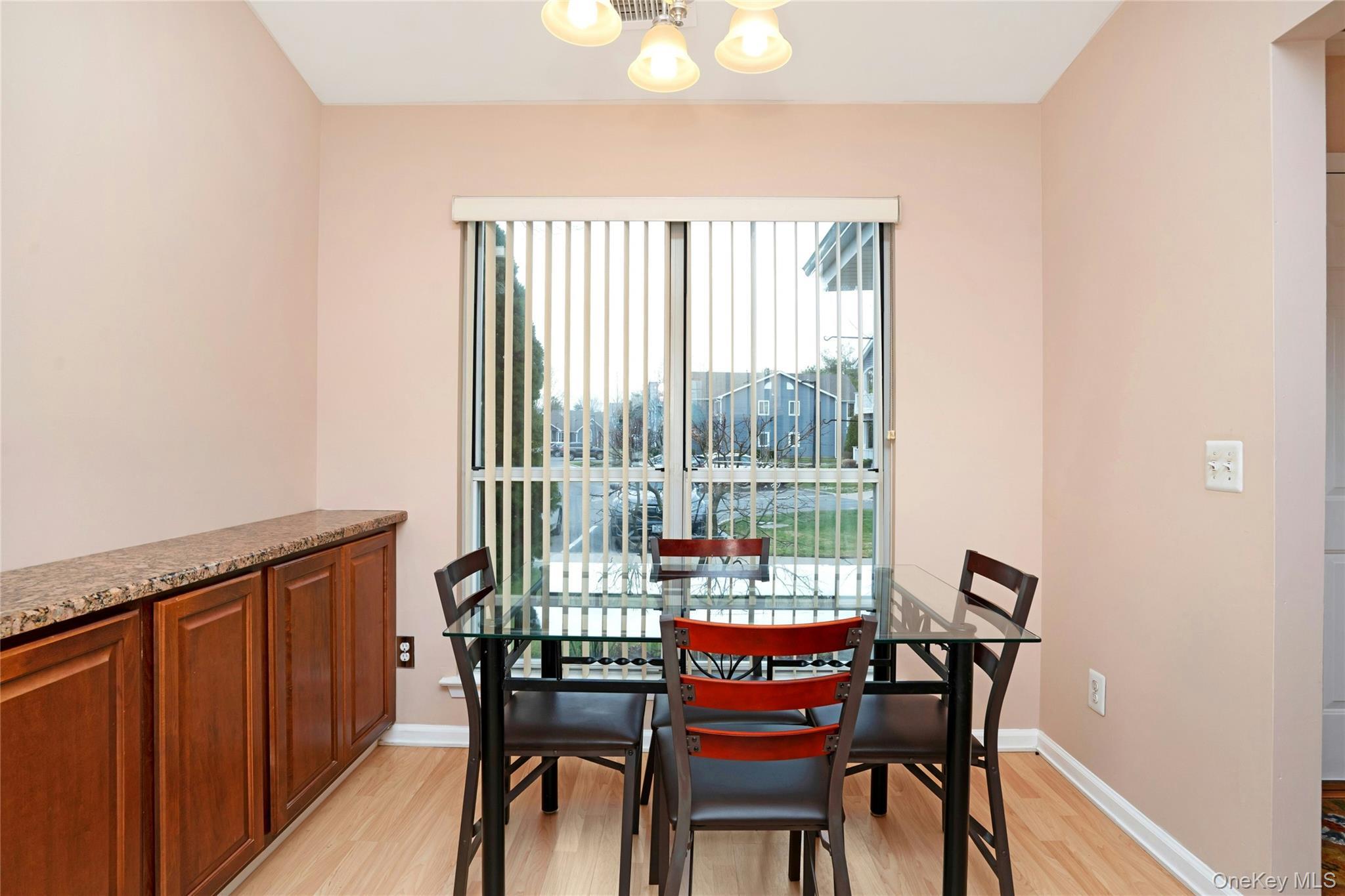 Condo Birchwood Park Suffolk County, NY 11953, MLS-981925-9