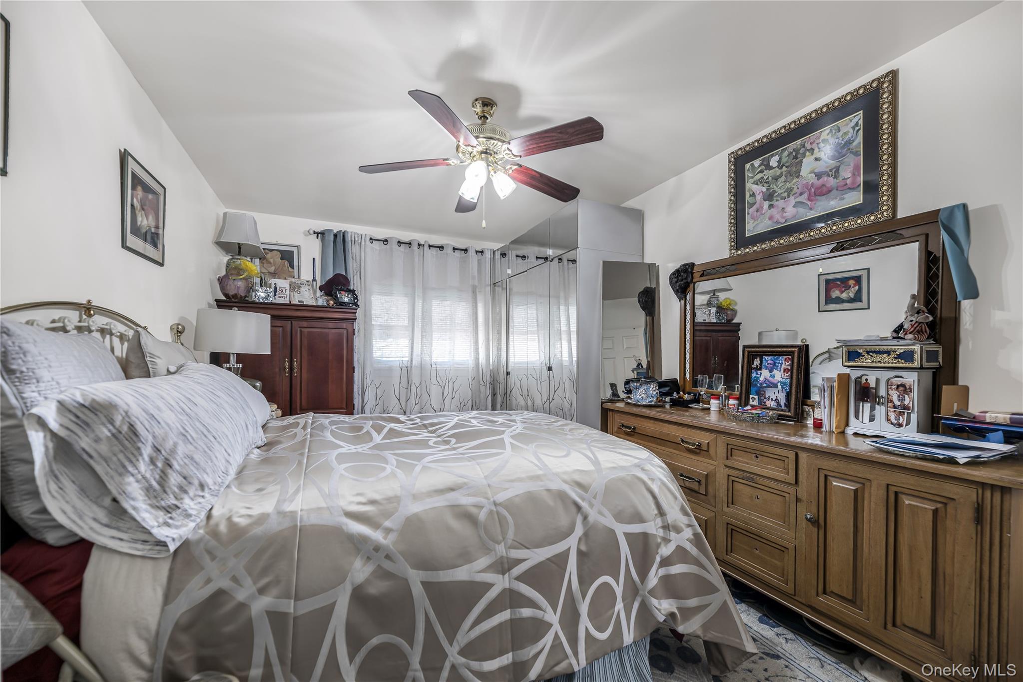 Single Family Harper  Bronx, NY 10466, MLS-981930-12