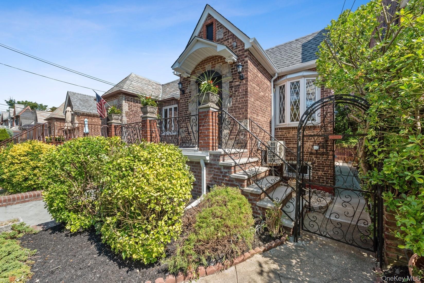 Single Family Alderton Street Queens, NY 11374, MLS-981934-2