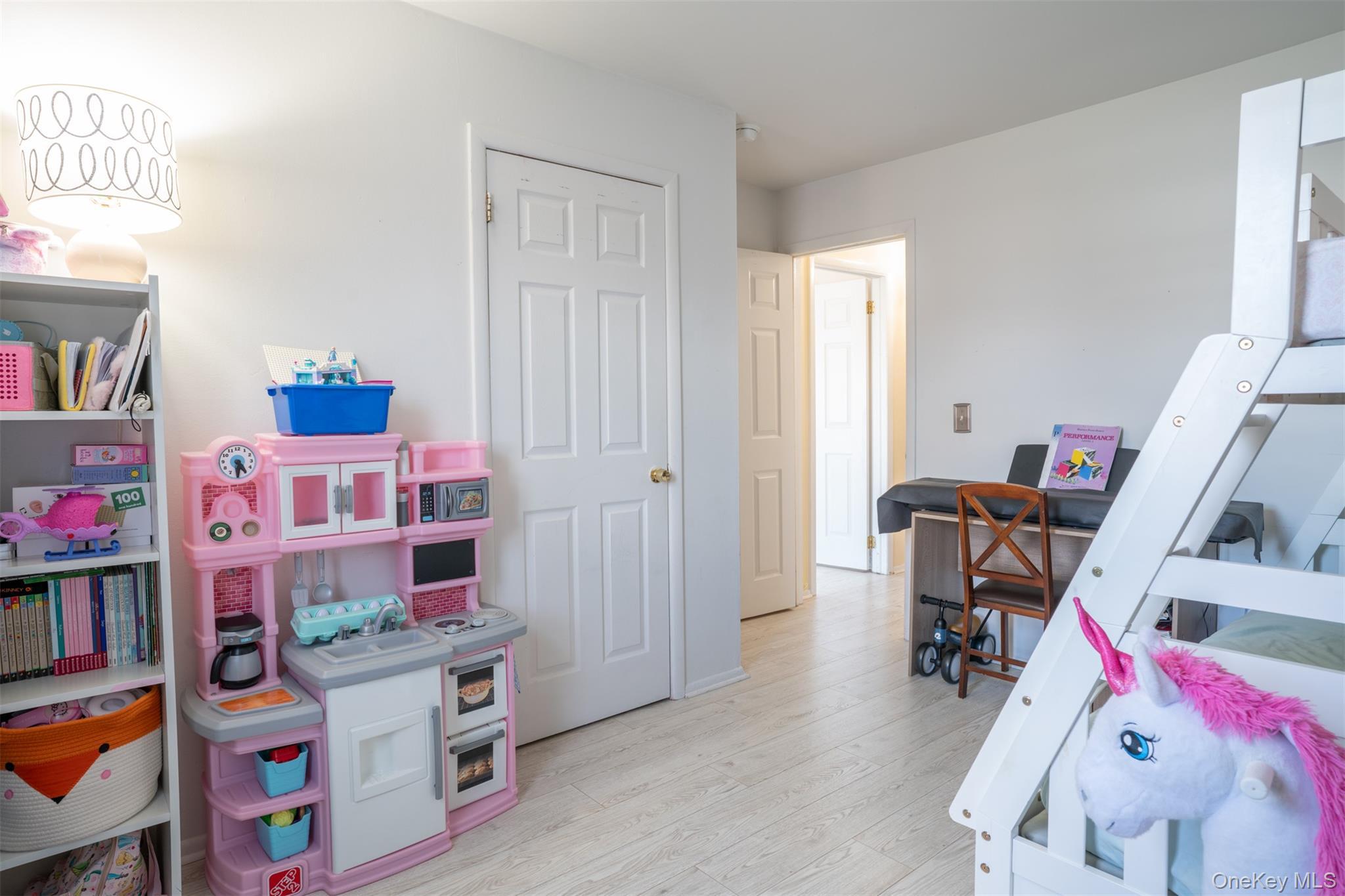 Coop Parkside  Rockland County, NY 10901, MLS-981941-16