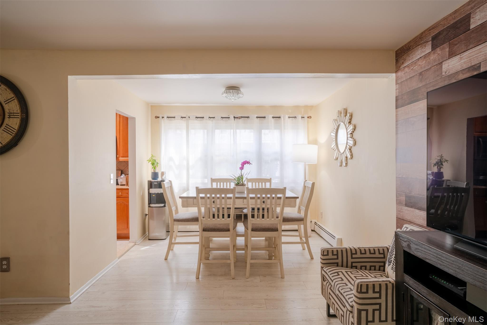 Coop Parkside  Rockland County, NY 10901, MLS-981941-8