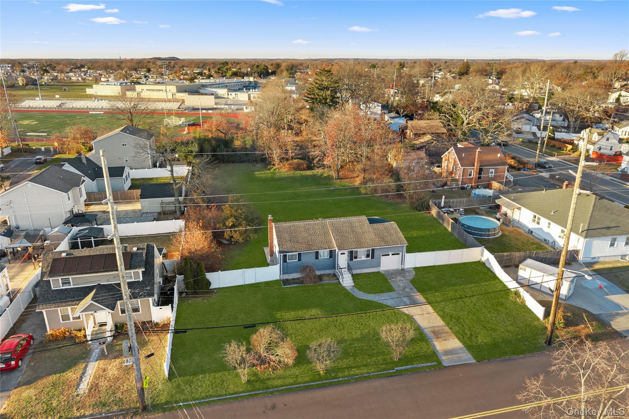 Single Family Platt  Suffolk County, NY 11704, MLS-981949-5