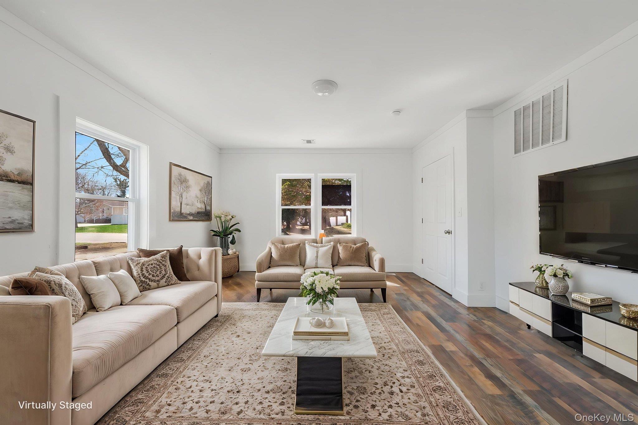 Single Family Forrest  Suffolk County, NY 11967, MLS-981953-23