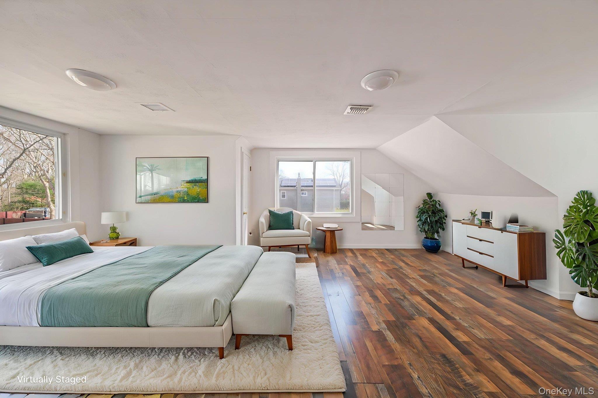 Single Family Forrest  Suffolk County, NY 11967, MLS-981953-32