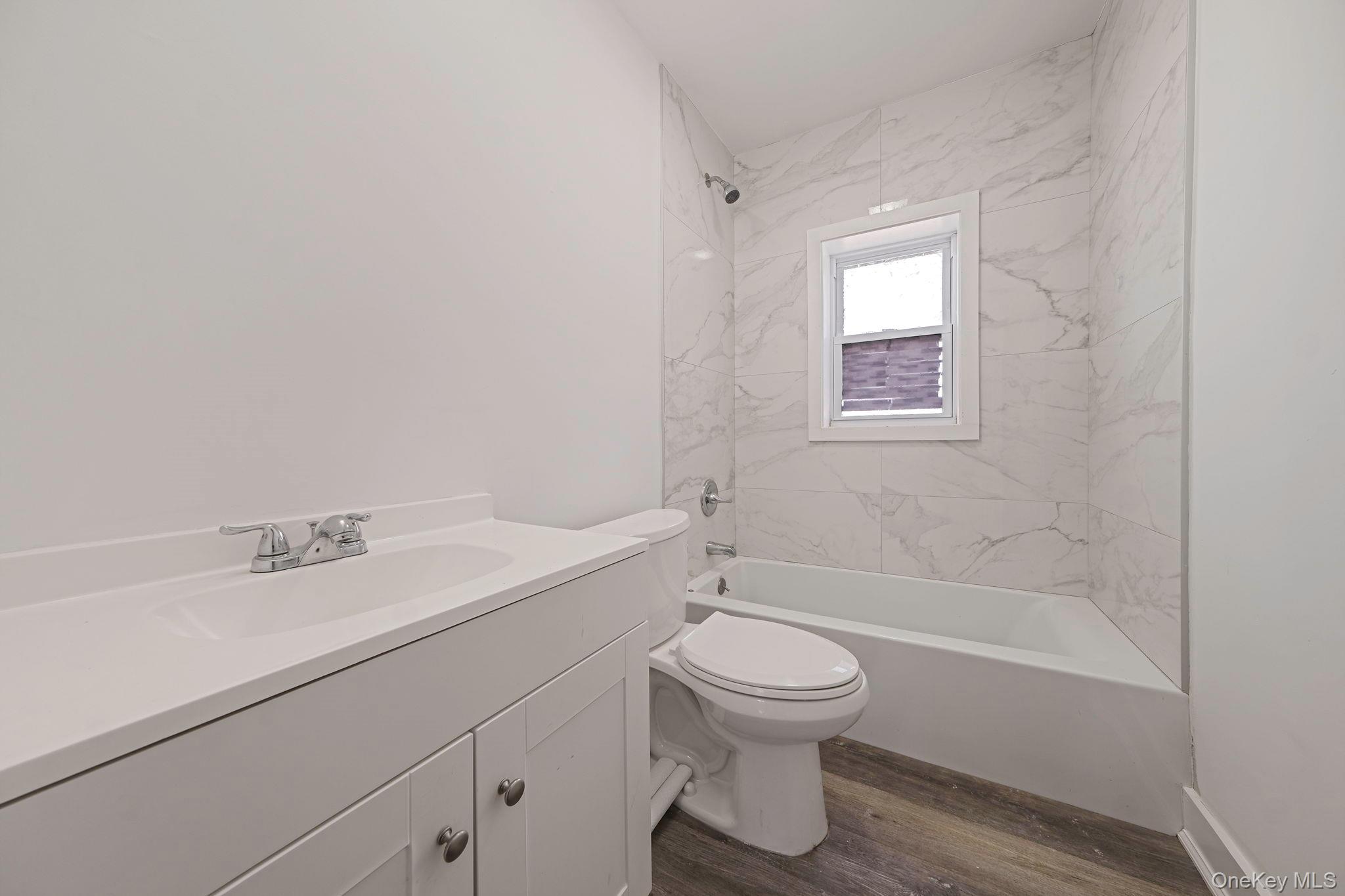 Single Family Forrest  Suffolk County, NY 11967, MLS-981953-8