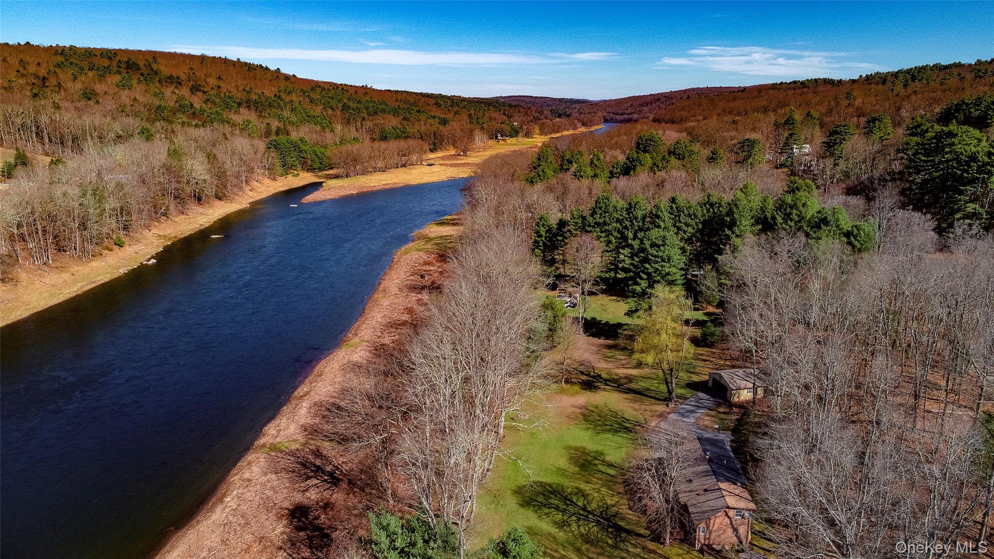 Single Family Arrowhead  Sullivan County, NY 12764, MLS-981958-2