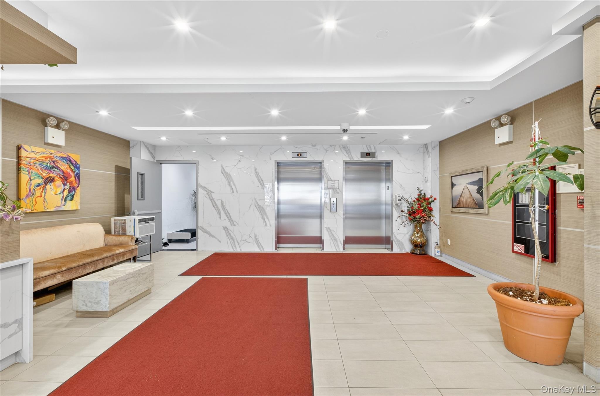 Condo 37th  Queens, NY 11354, MLS-981961-2