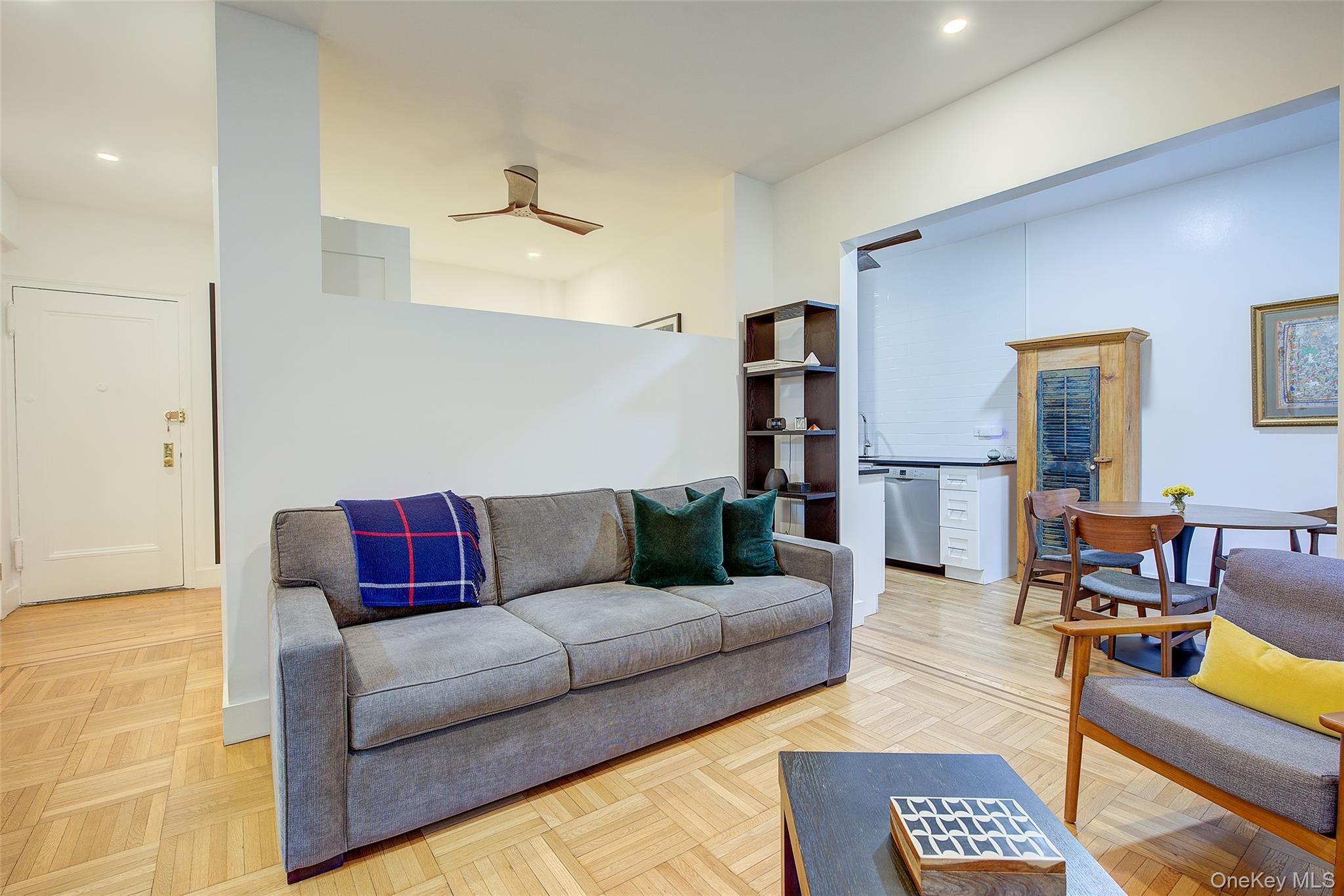 Coop 34th  Queens, NY 11372, MLS-981962-3