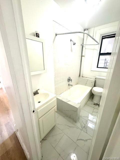 Coop Macombs Place  Manhattan, NY 10039, MLS-981968-17