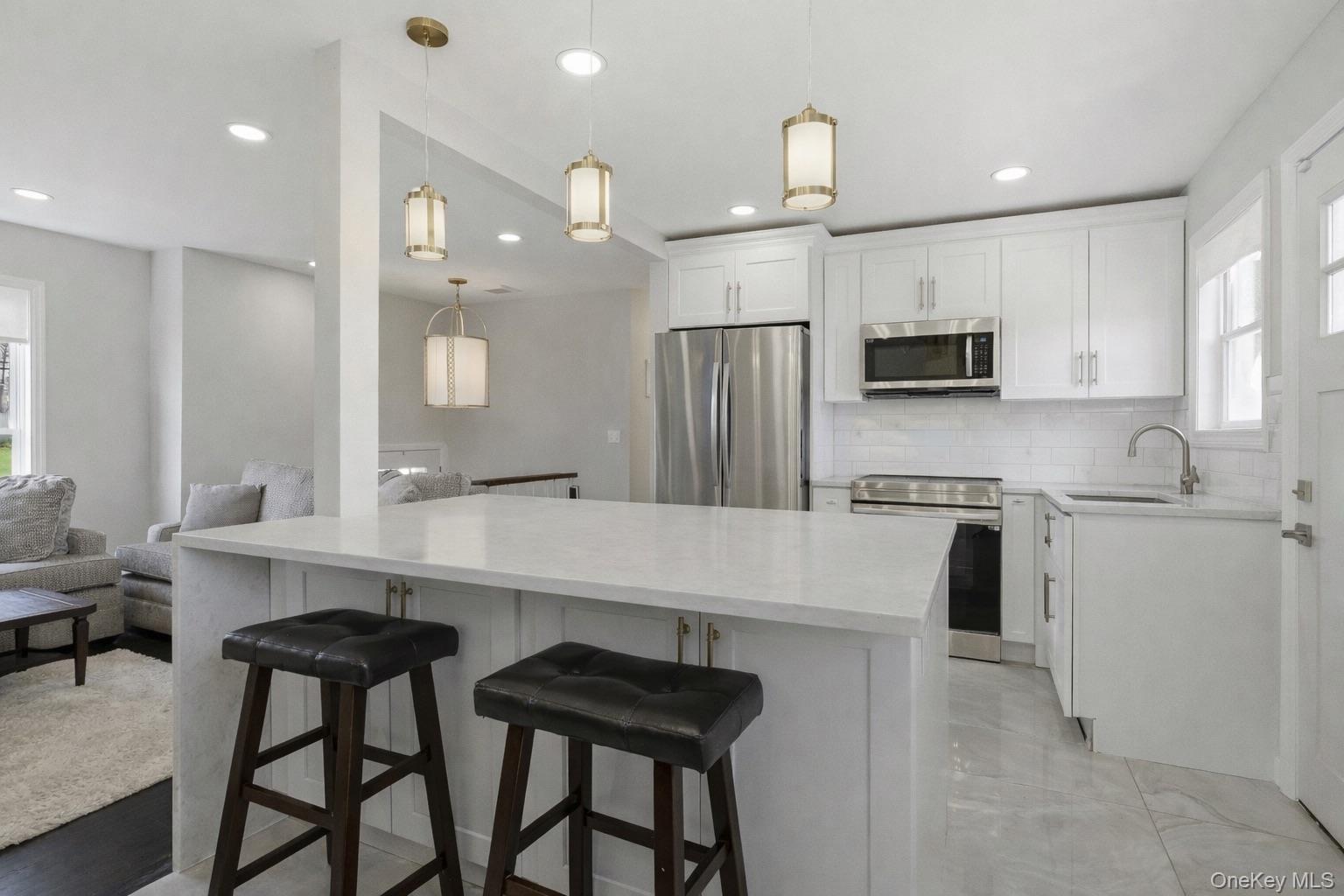 Single Family Sipp  Suffolk County, NY 11763, MLS-981970-12