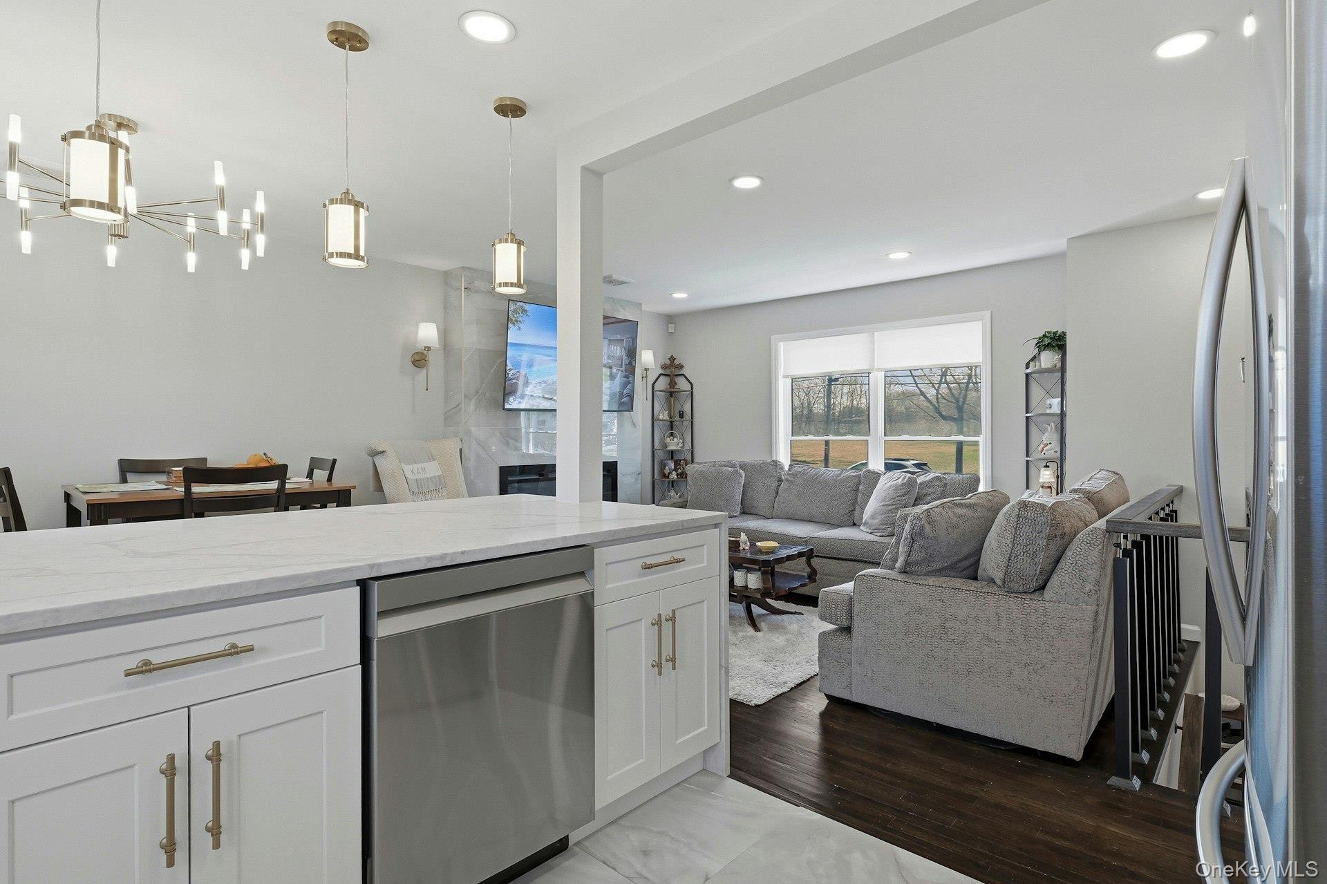 Single Family Sipp  Suffolk County, NY 11763, MLS-981970-14