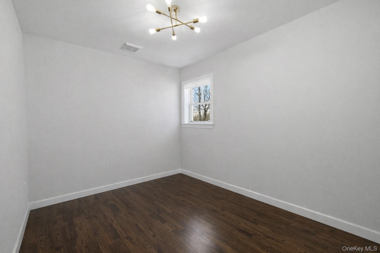 Single Family Sipp  Suffolk County, NY 11763, MLS-981970-20