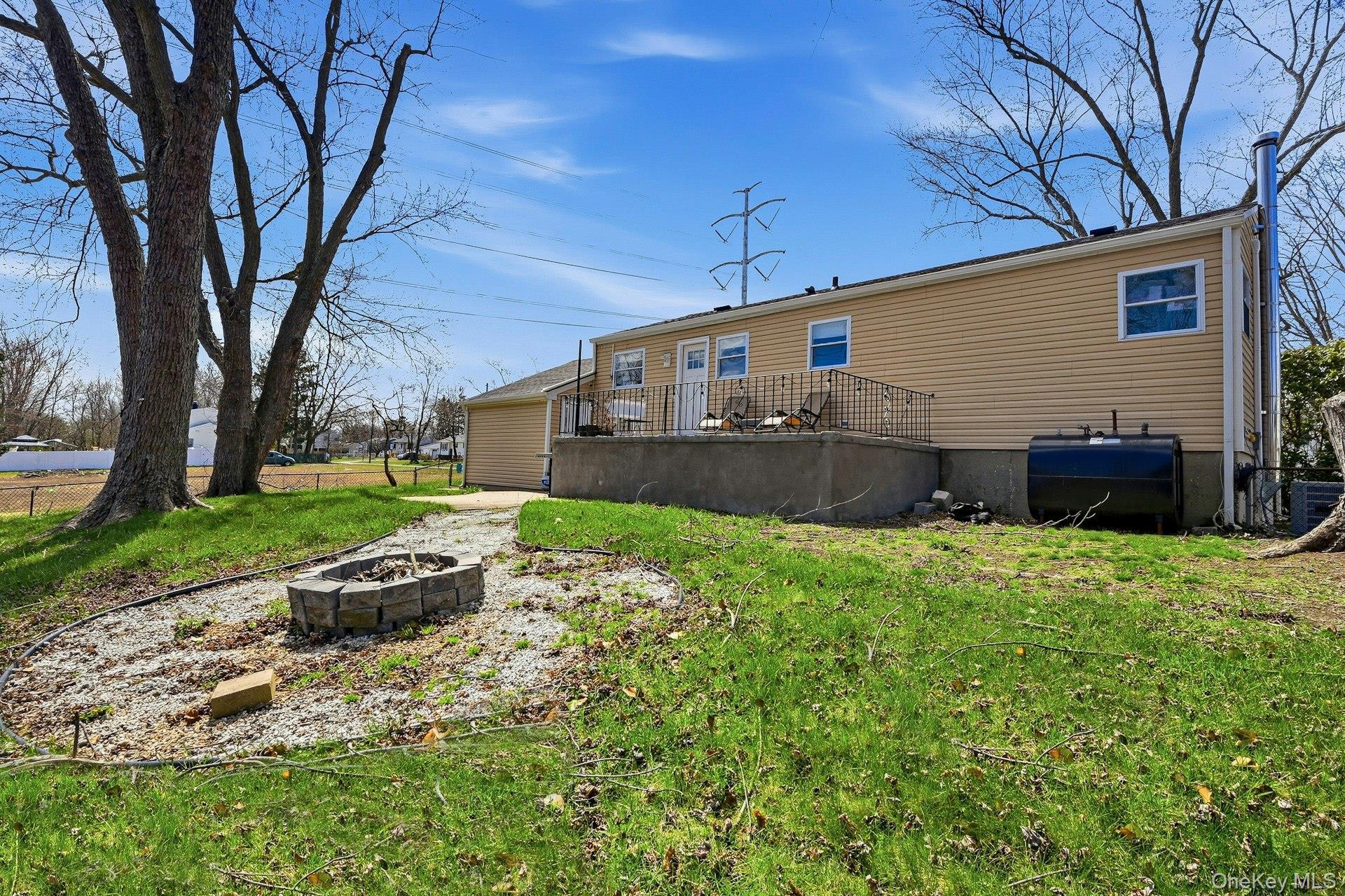 Single Family Sipp  Suffolk County, NY 11763, MLS-981970-31