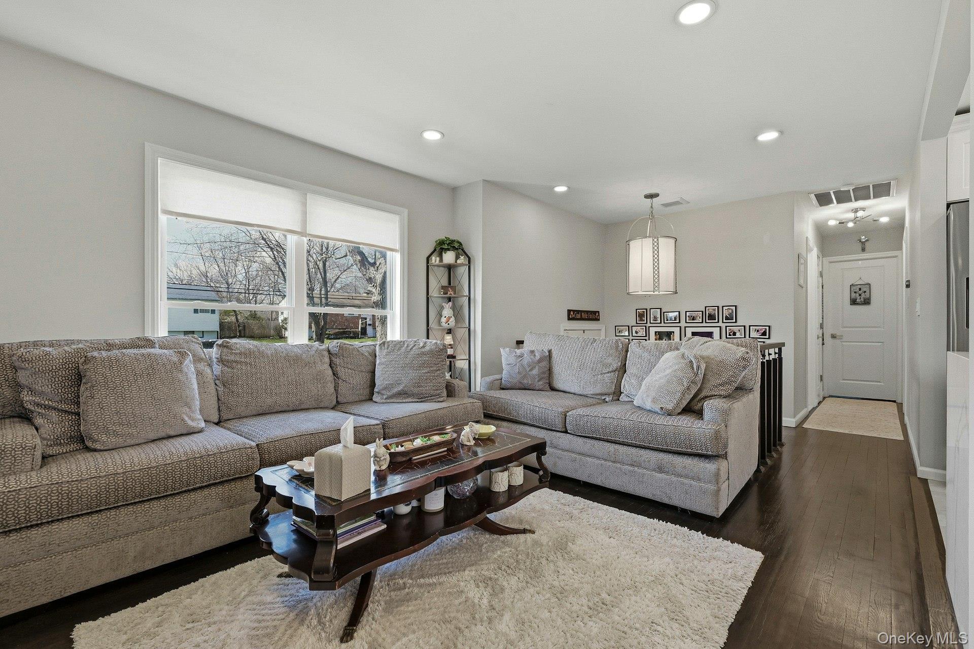 Single Family Sipp  Suffolk County, NY 11763, MLS-981970-9