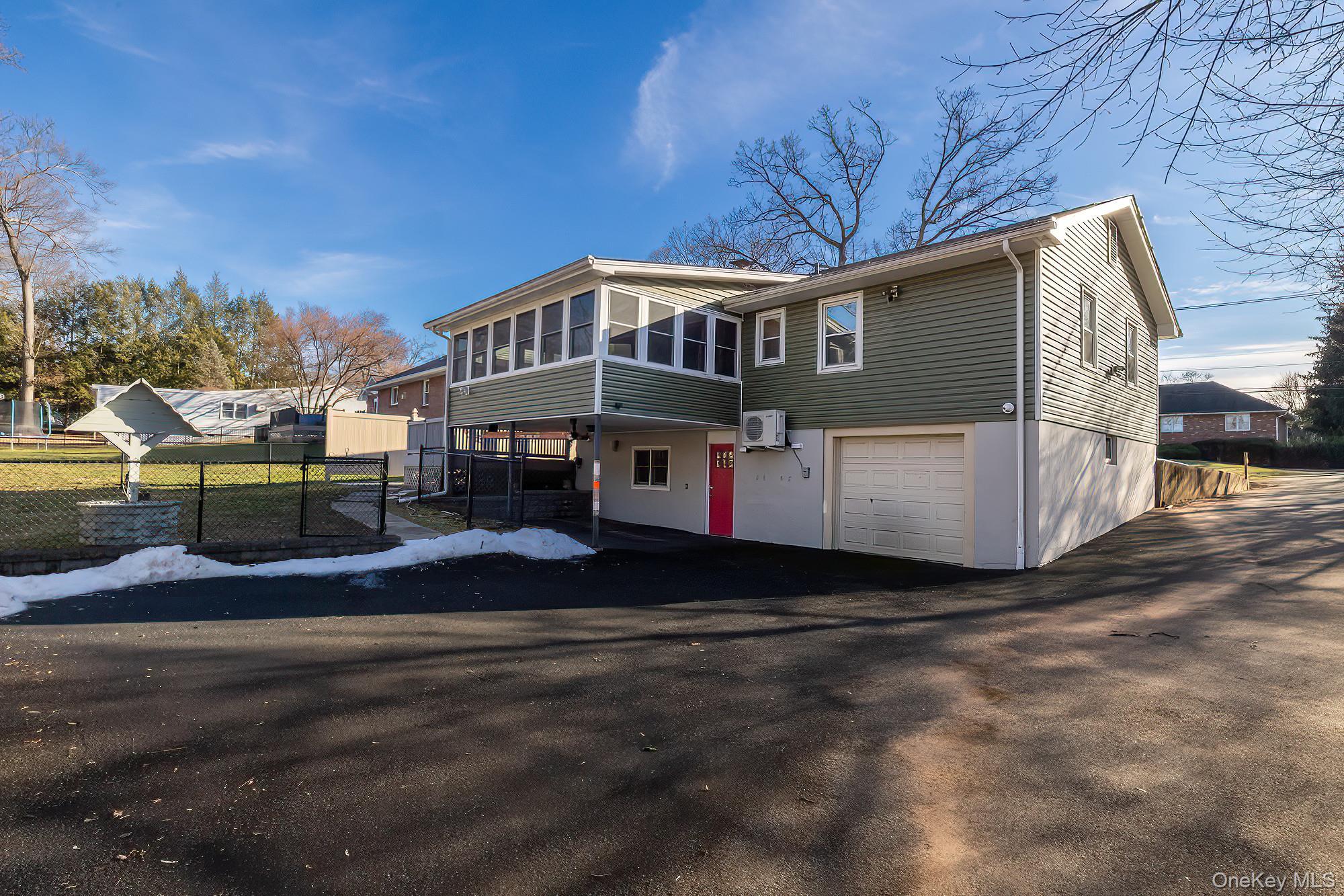 Single Family Third  Rockland County, NY 10956, MLS-981972-24