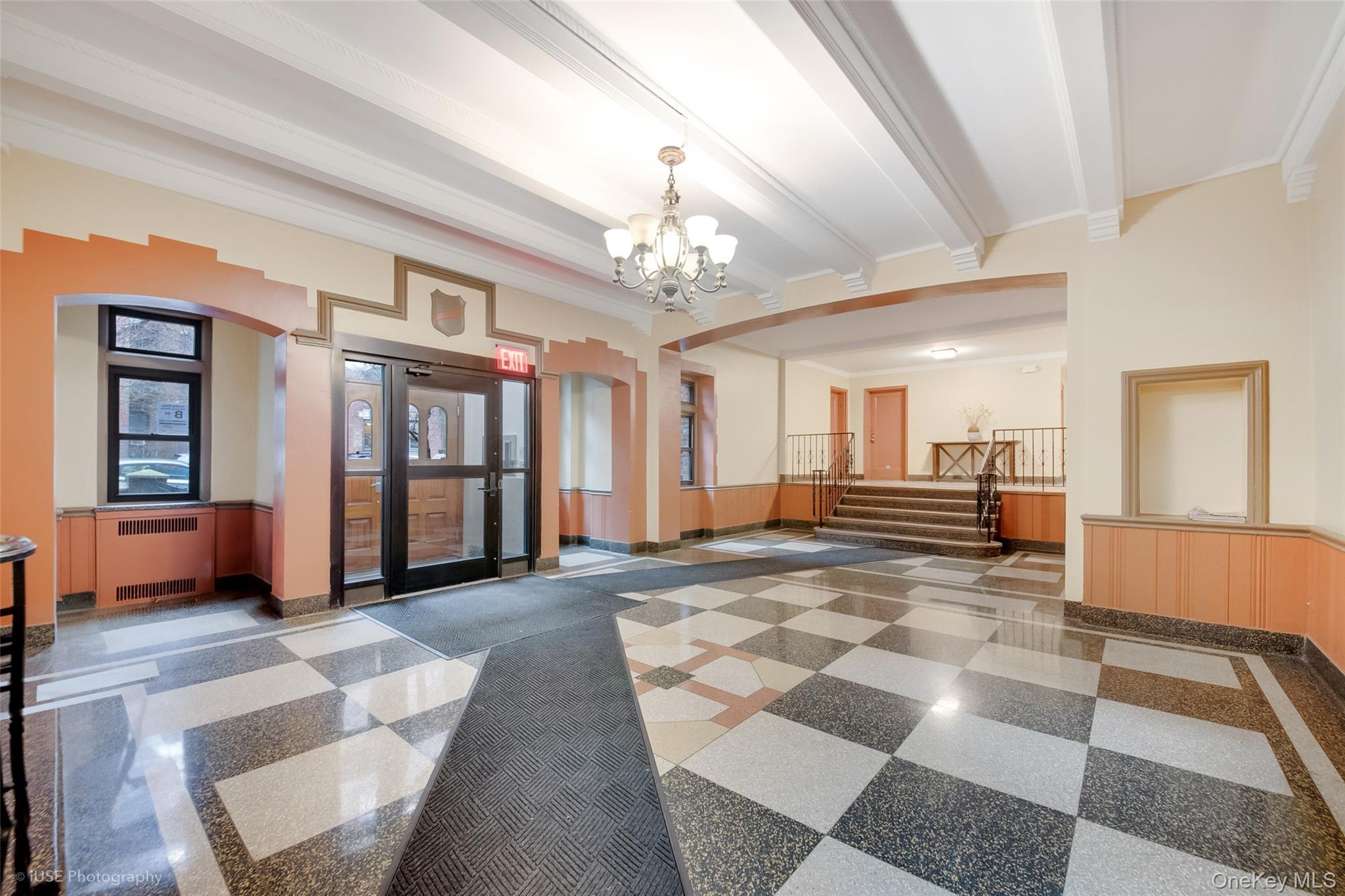 Condo 41st  Queens, NY 11104, MLS-981981-10