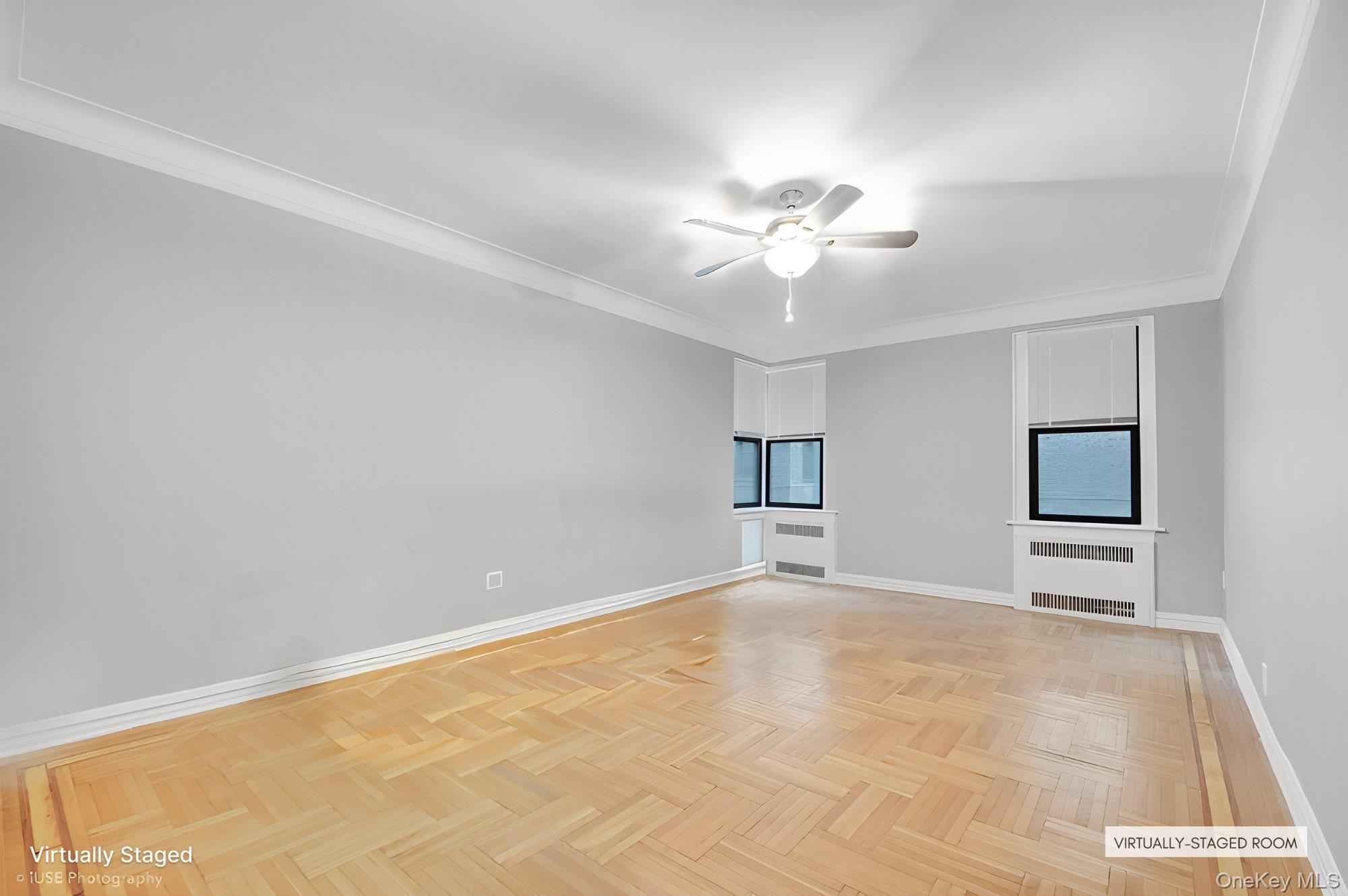 Condo 41st  Queens, NY 11104, MLS-981981-3