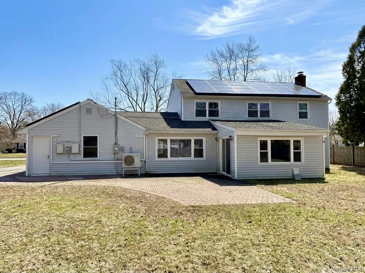 Single Family Manor Lane  Suffolk County, NY 11790, MLS-981985-25