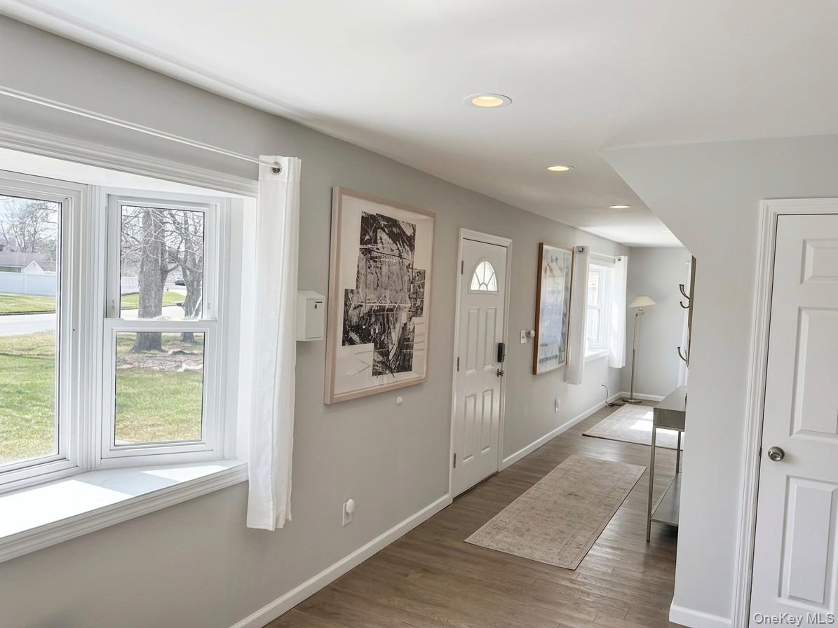 Single Family Manor Lane  Suffolk County, NY 11790, MLS-981985-7