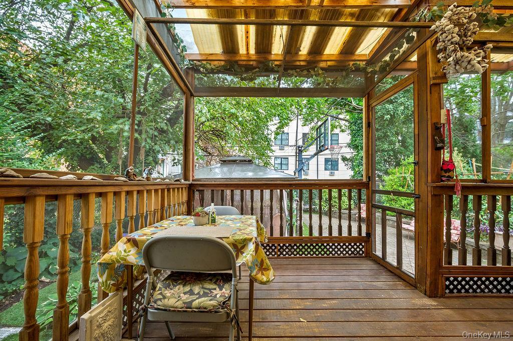 Single Family 28th  Brooklyn, NY 11226, MLS-981987-14