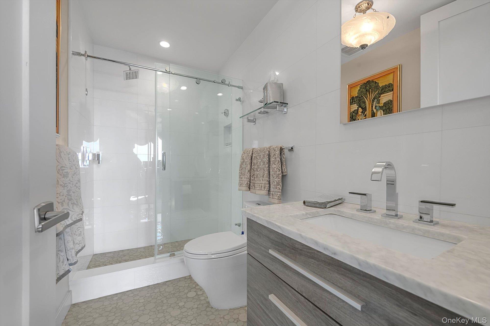 Coop Grand Central  Queens, NY 11005, MLS-981991-19