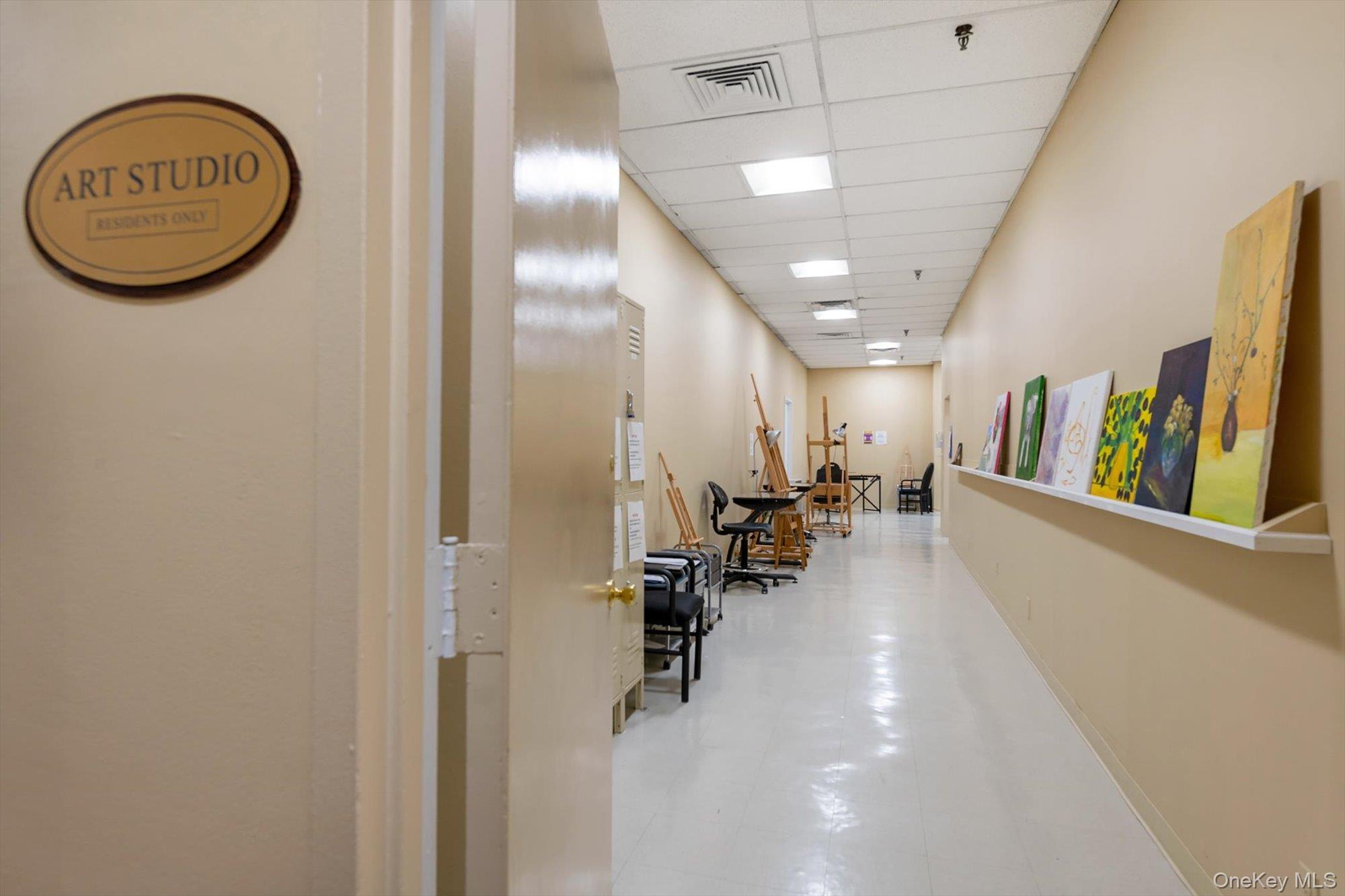 Coop Grand Central  Queens, NY 11005, MLS-981991-25