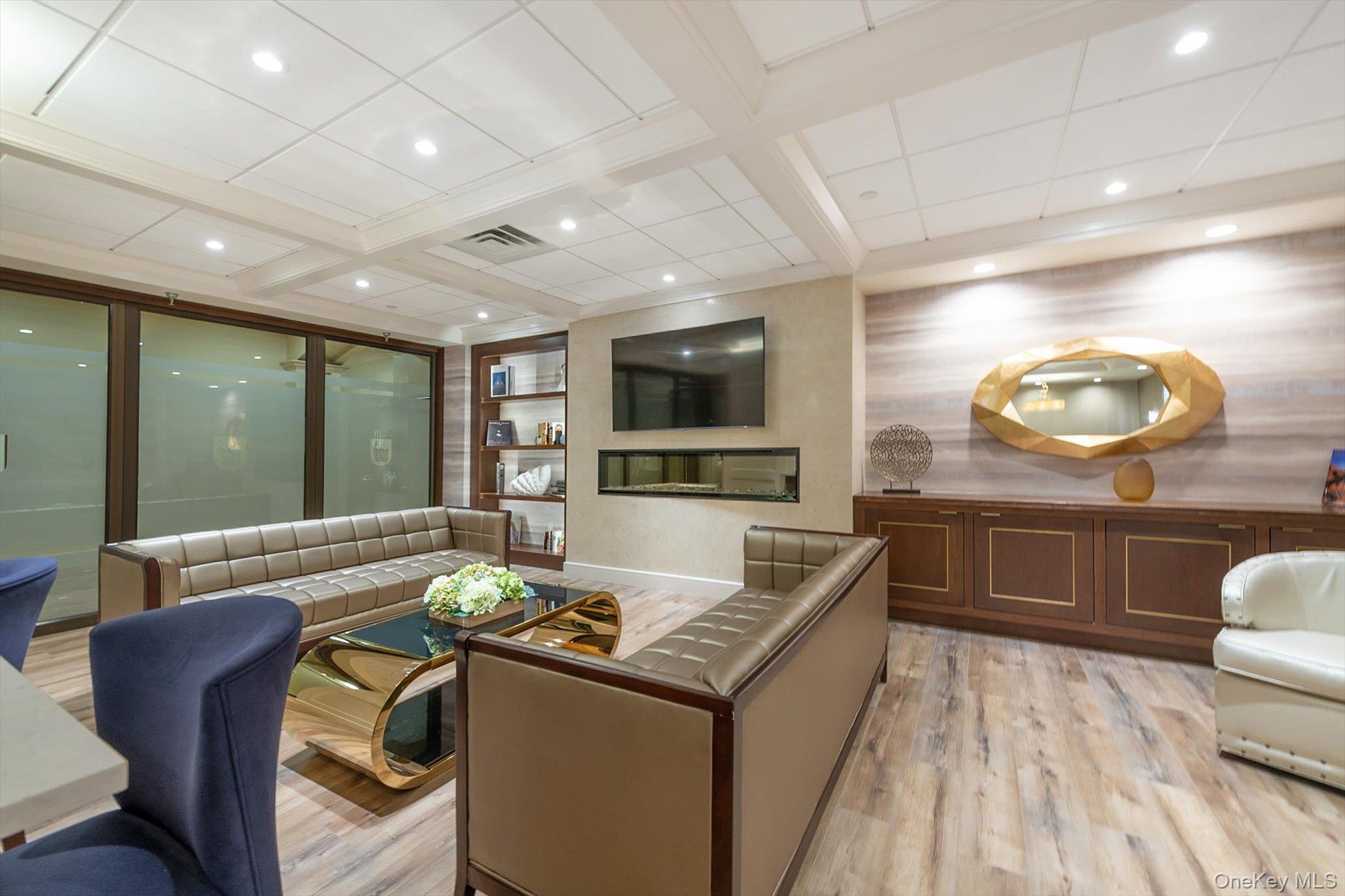 Coop Grand Central  Queens, NY 11005, MLS-981991-30