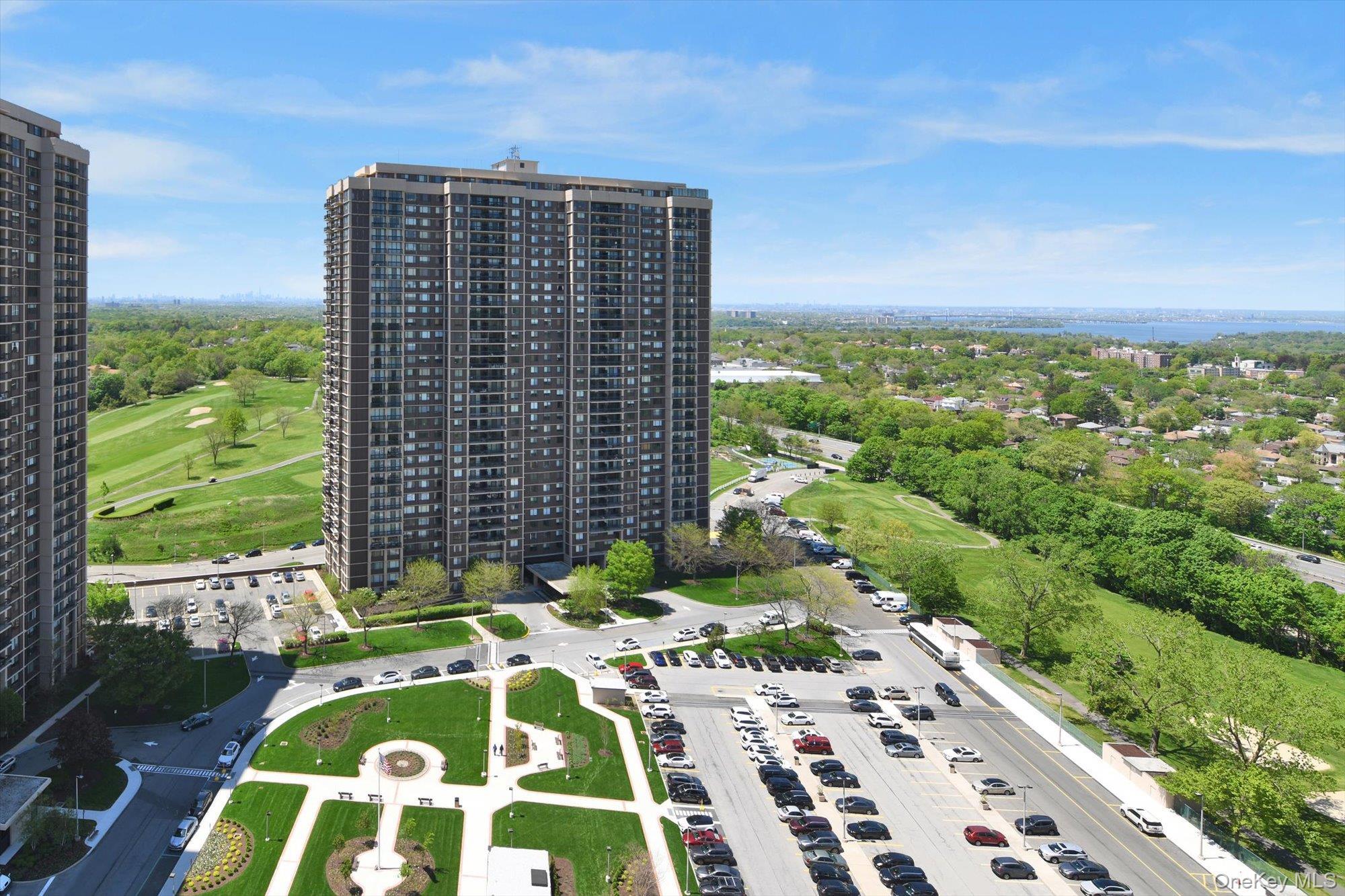 Coop Grand Central  Queens, NY 11005, MLS-981991-43