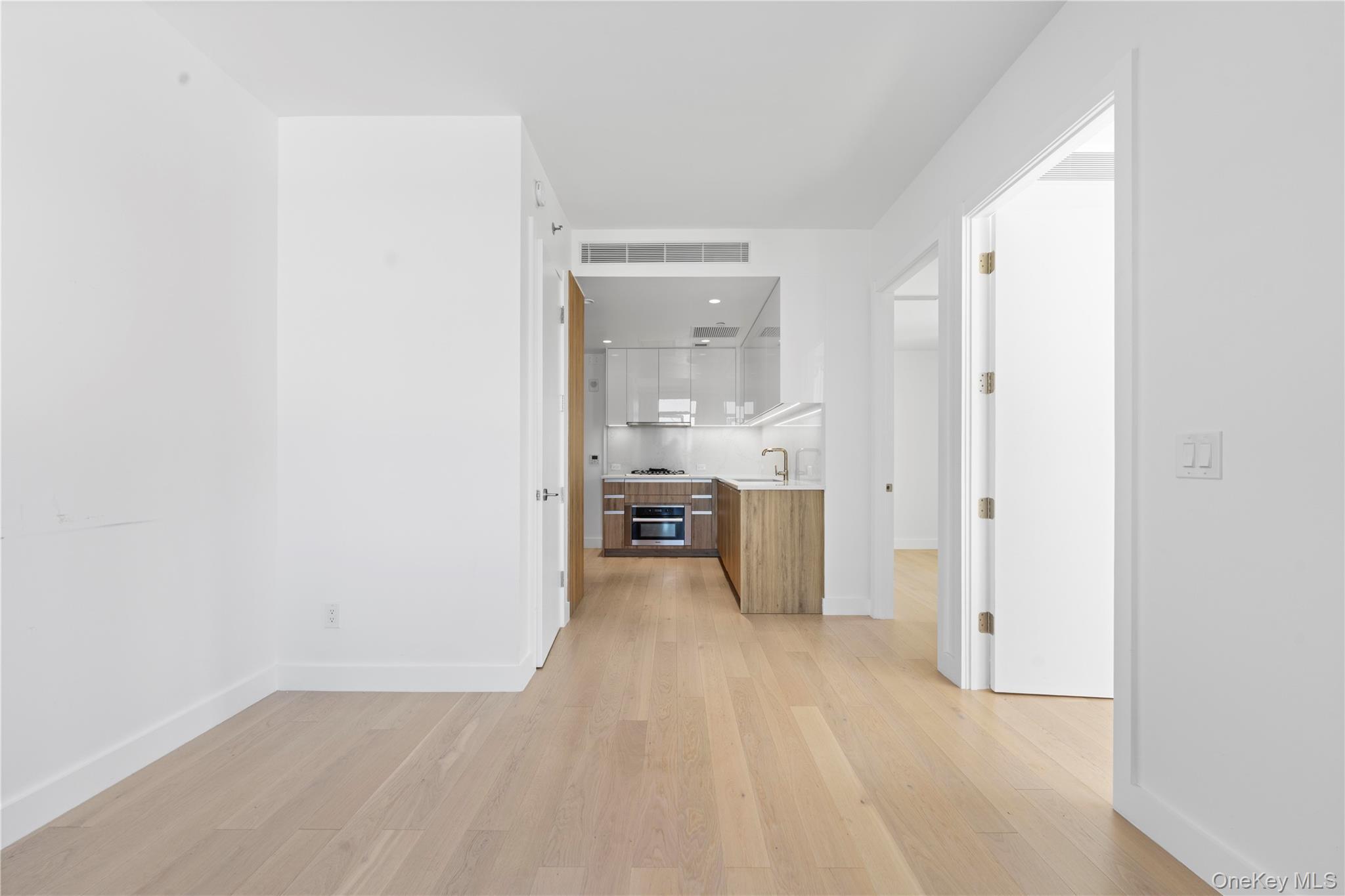 Condo Maple  Queens, NY 11355, MLS-982004-11