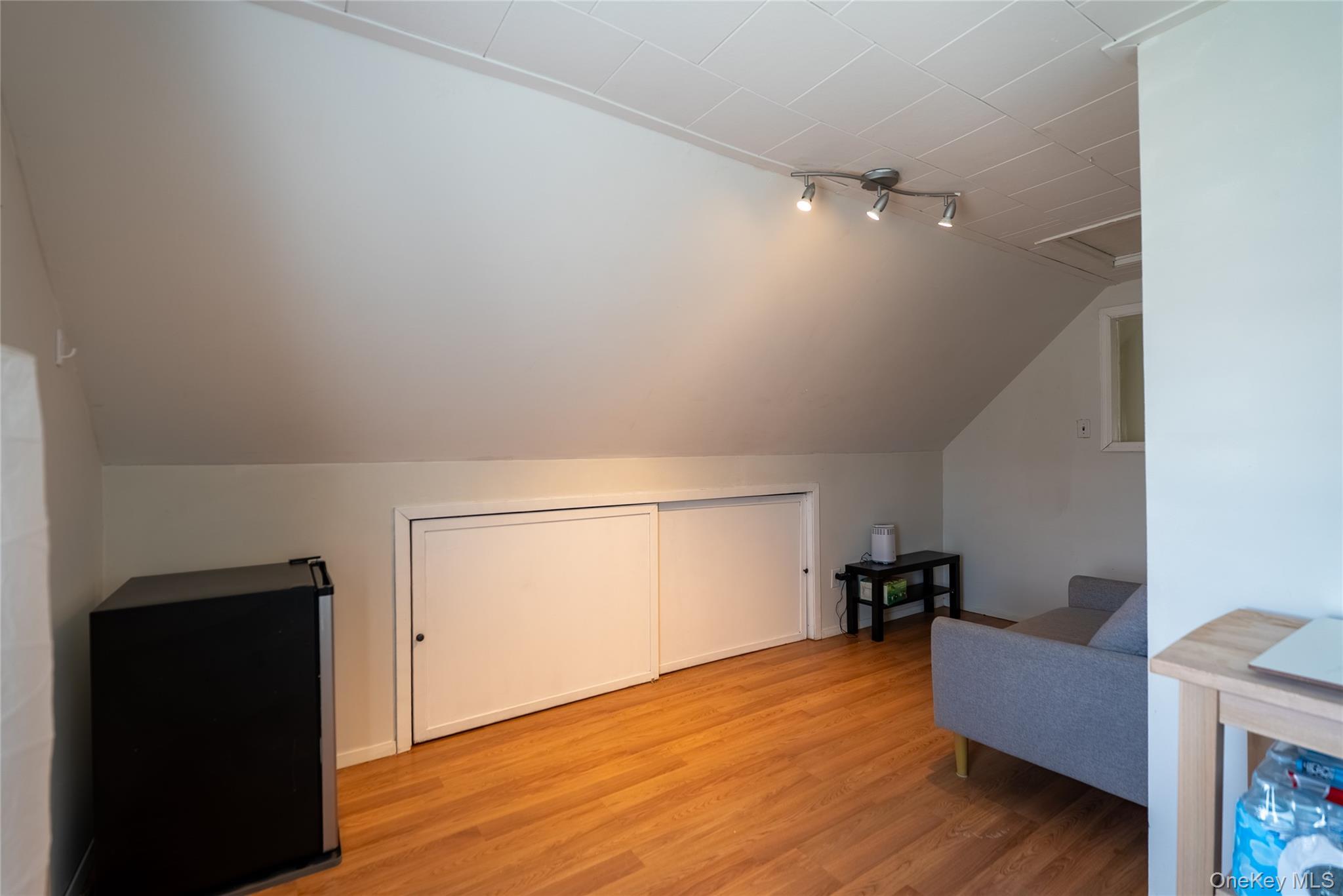 Single Family Bent  Nassau County, NY 11756, MLS-982006-18