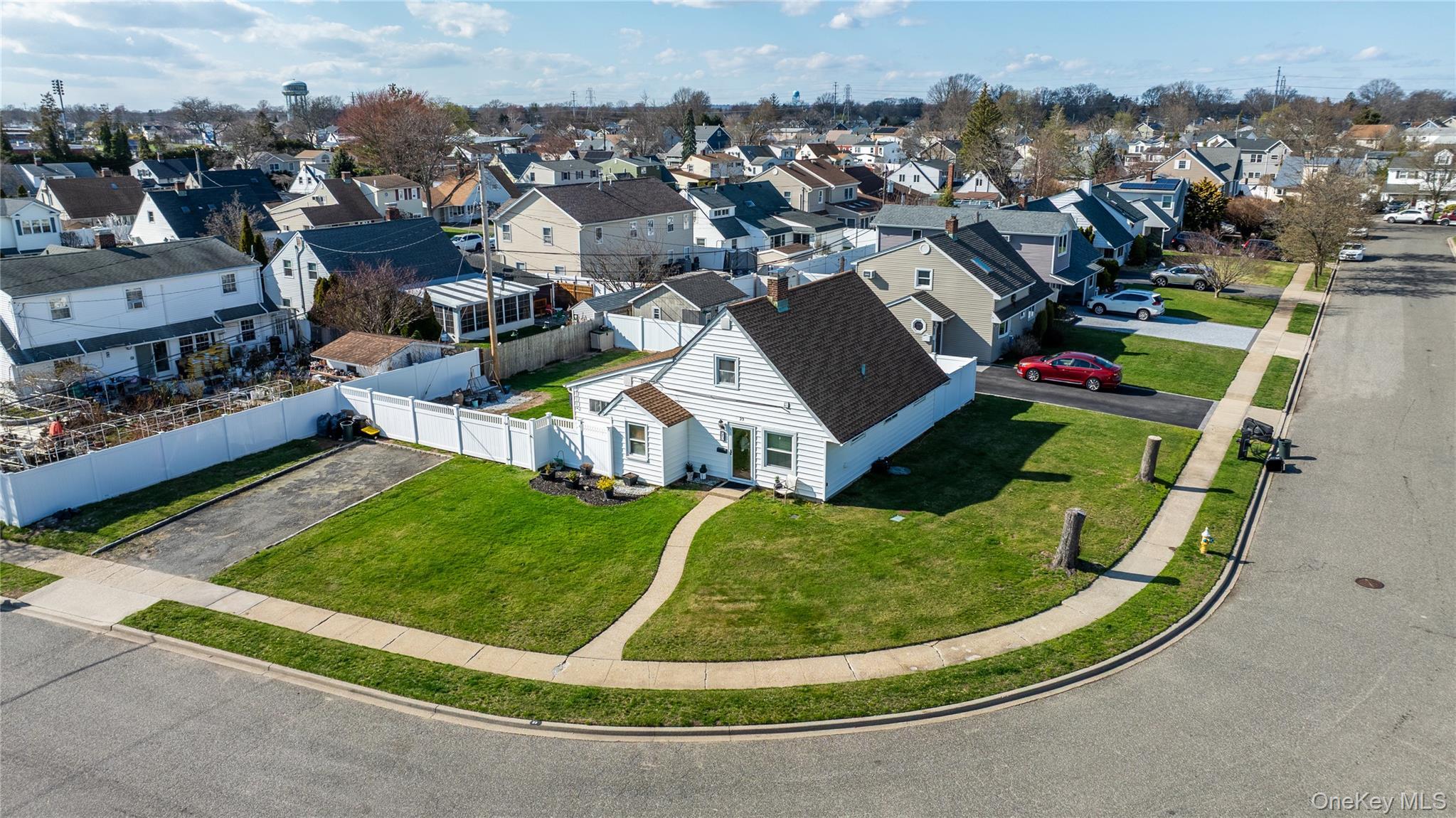 Single Family Bent  Nassau County, NY 11756, MLS-982006-22