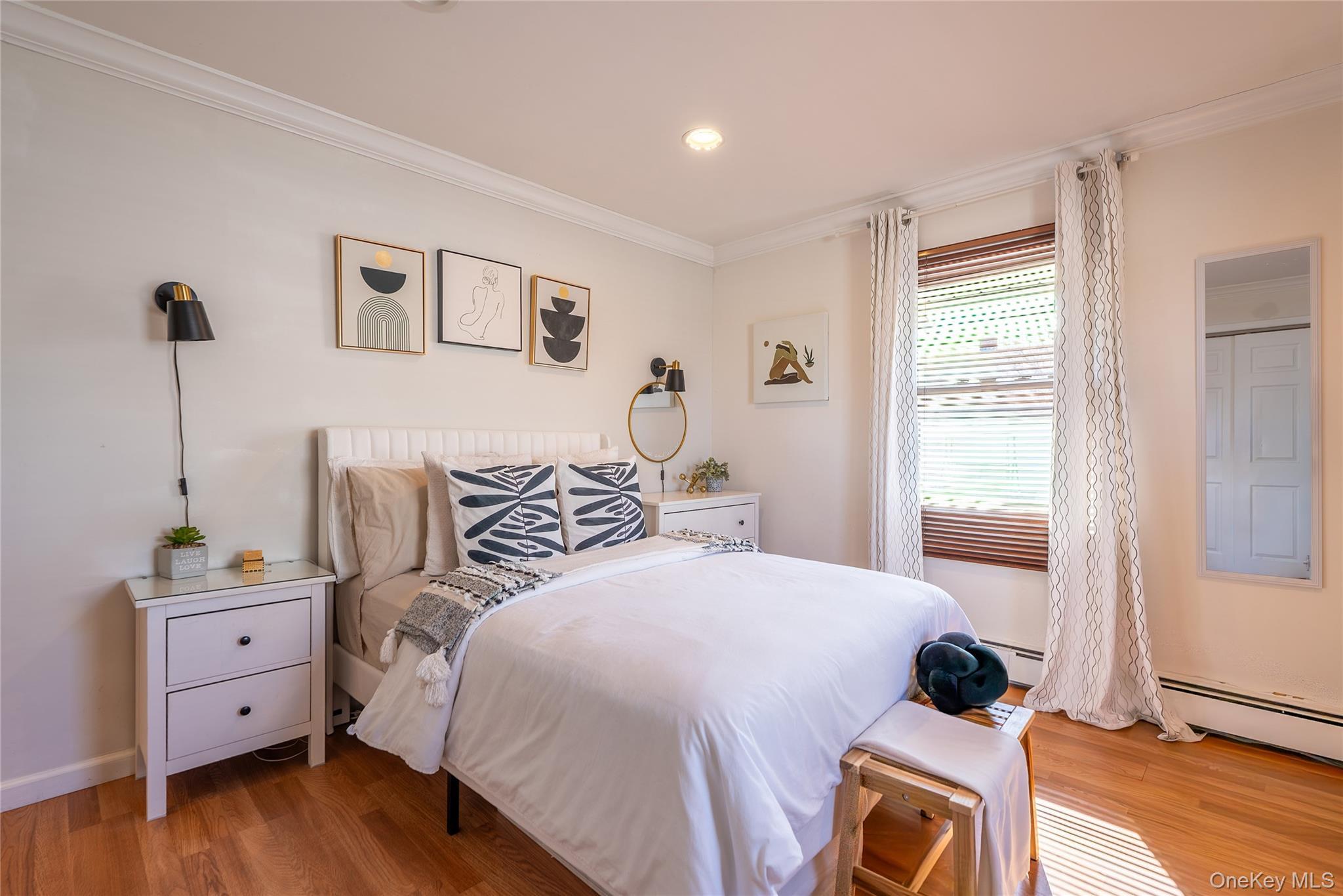 Single Family Bent  Nassau County, NY 11756, MLS-982006-6