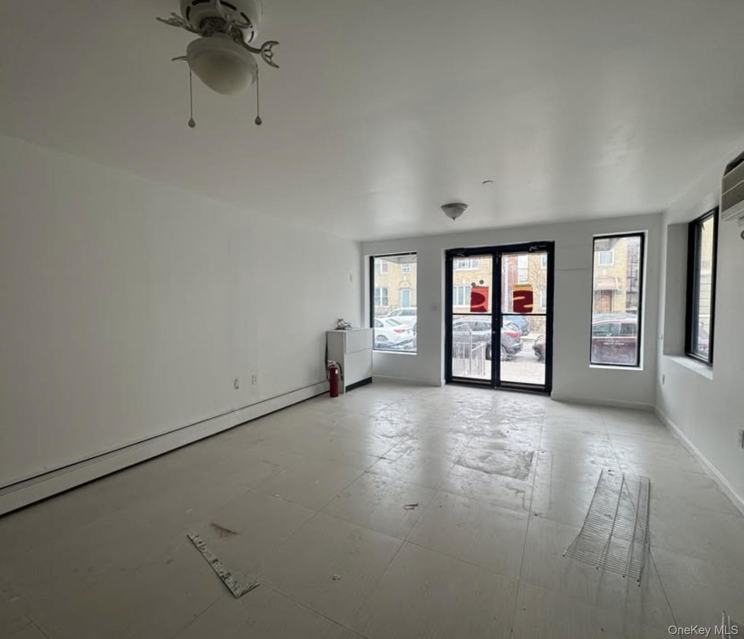 Commercial Lease 41st  Queens, NY 11103, MLS-982007-3