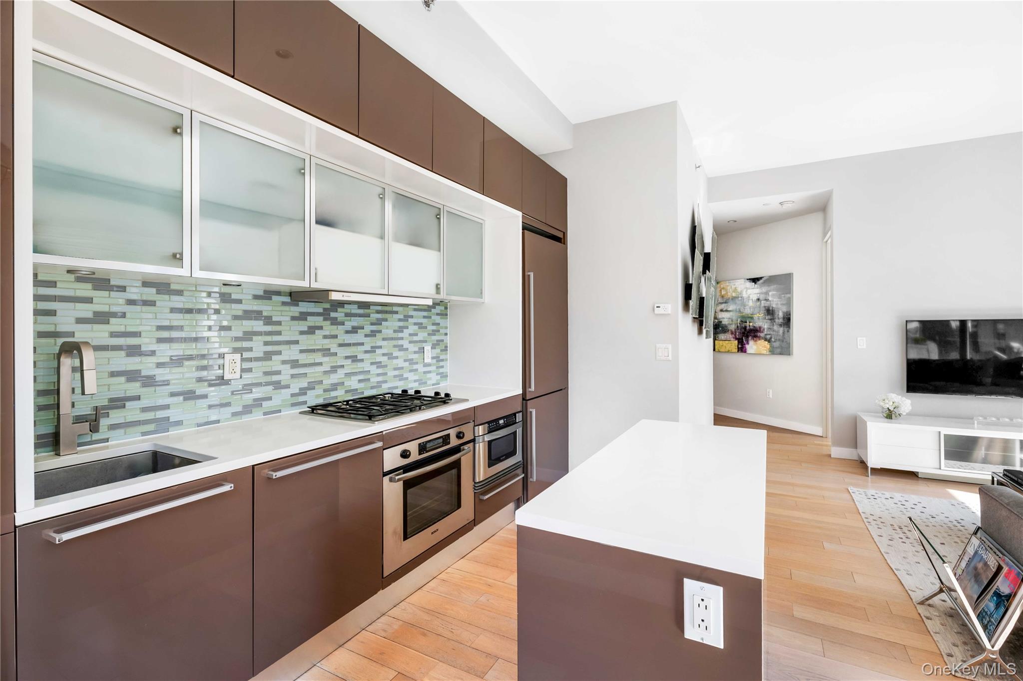 Condo Wall  Manhattan, NY 10005, MLS-982008-3