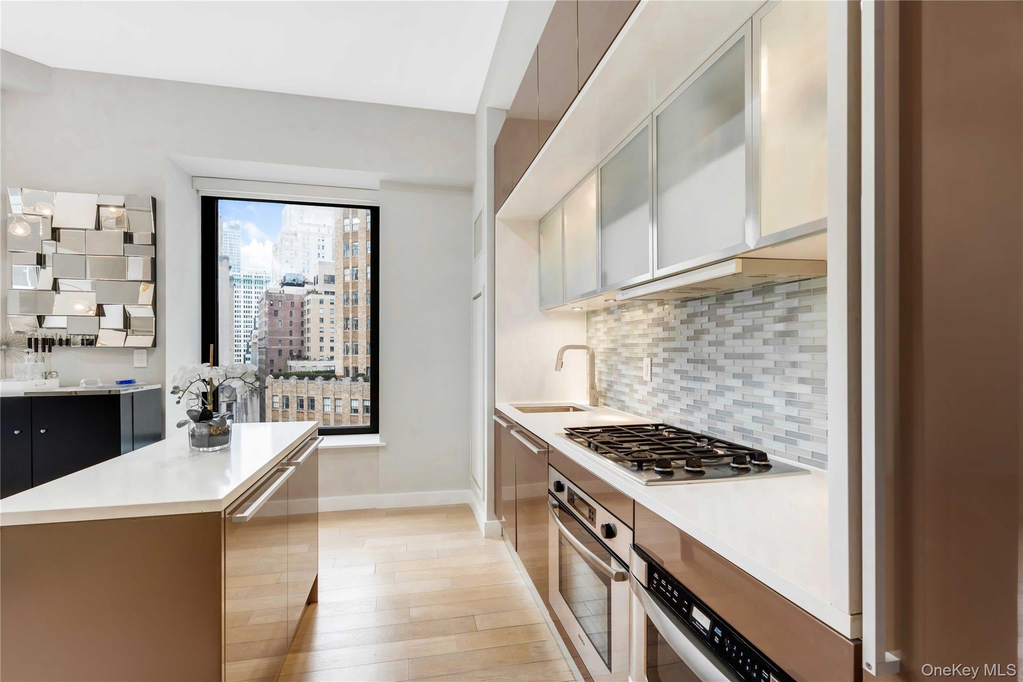 Condo Wall  Manhattan, NY 10005, MLS-982008-4