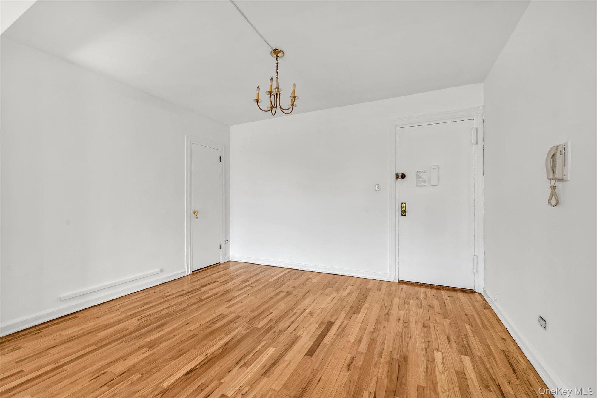 Coop 34th  Queens, NY 11372, MLS-982009-5