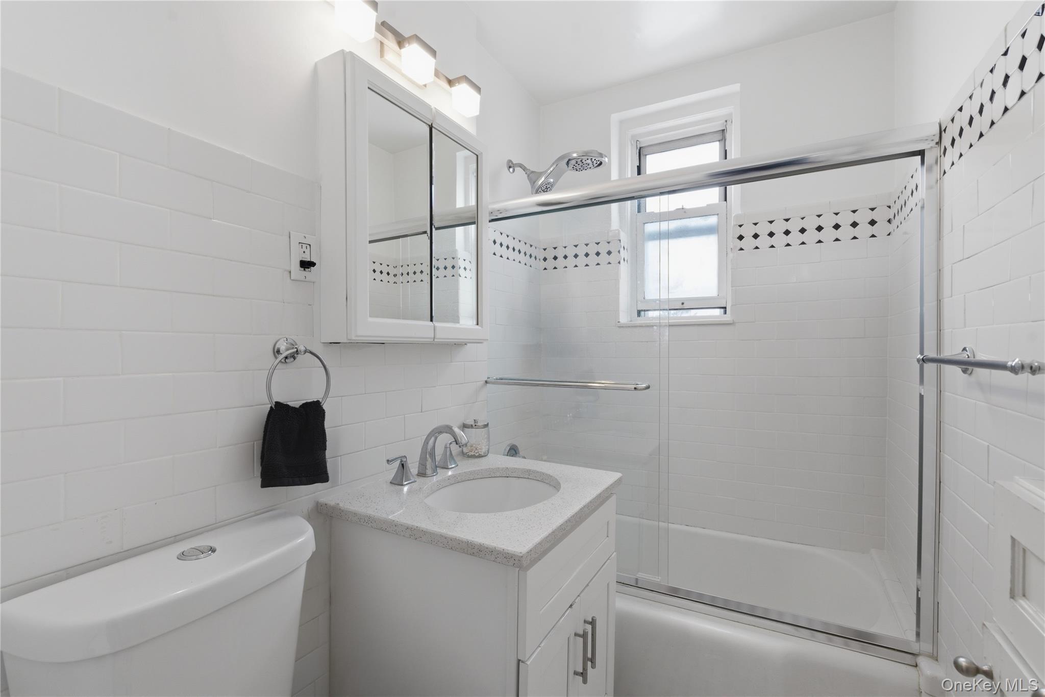 Coop Netherland  Bronx, NY 10471, MLS-982011-14