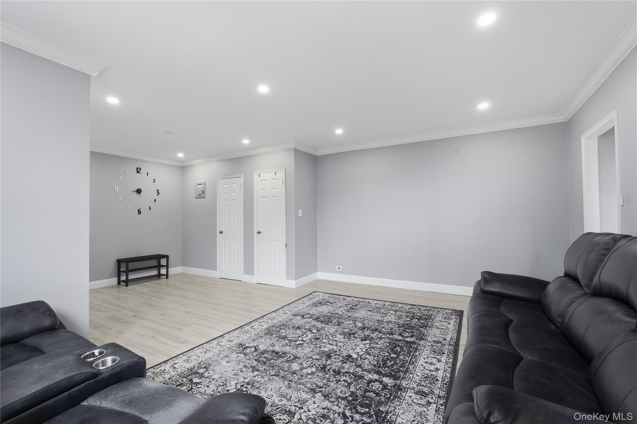 Coop Netherland  Bronx, NY 10471, MLS-982011-8